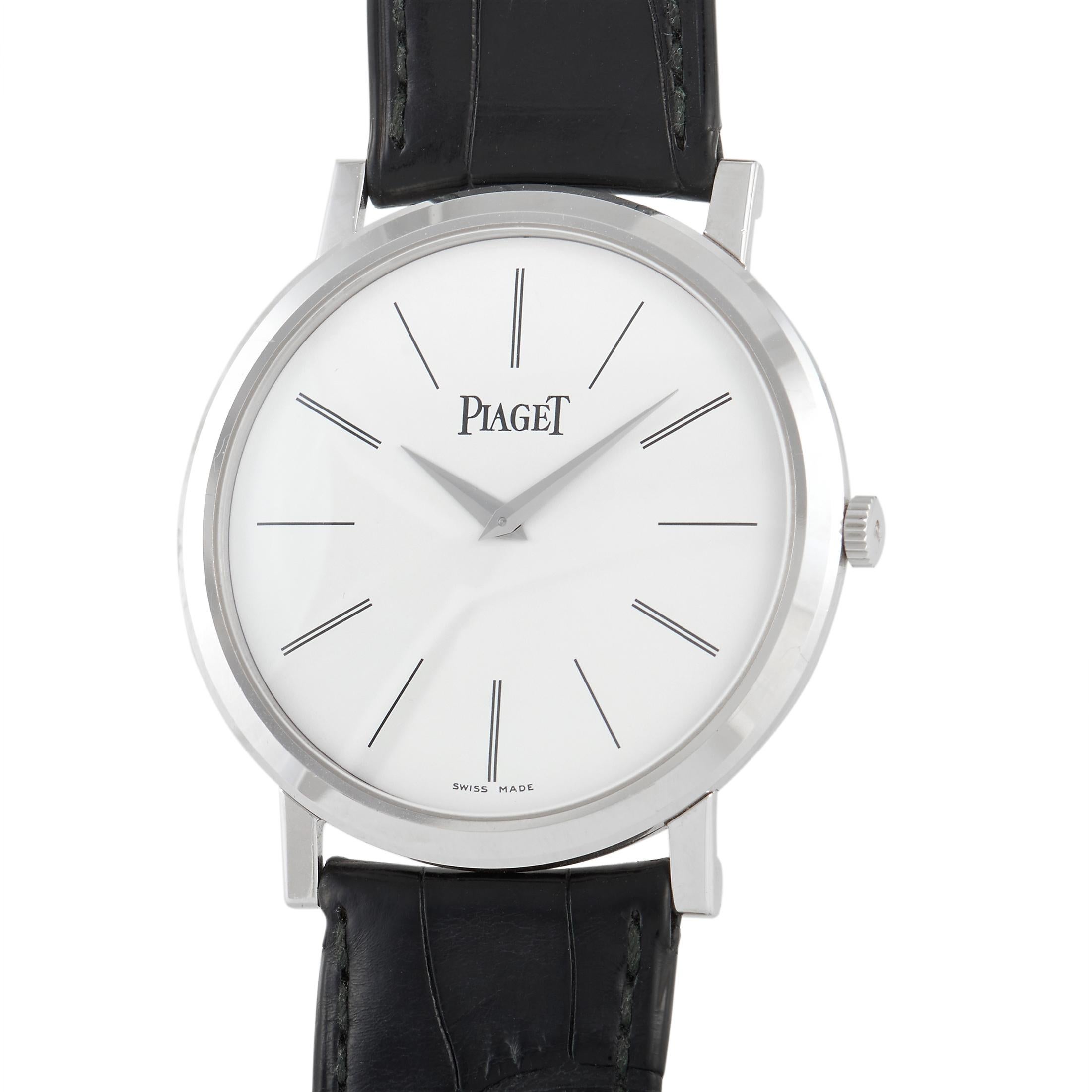The Piaget Altiplano 38m Watch, reference number G0A29112, is a classy timepiece with a decidedly low profile.

Keep your look clean and timeless with this elegant luxury timepiece. It features a simple round 38mm case crafted from shimmering 18K