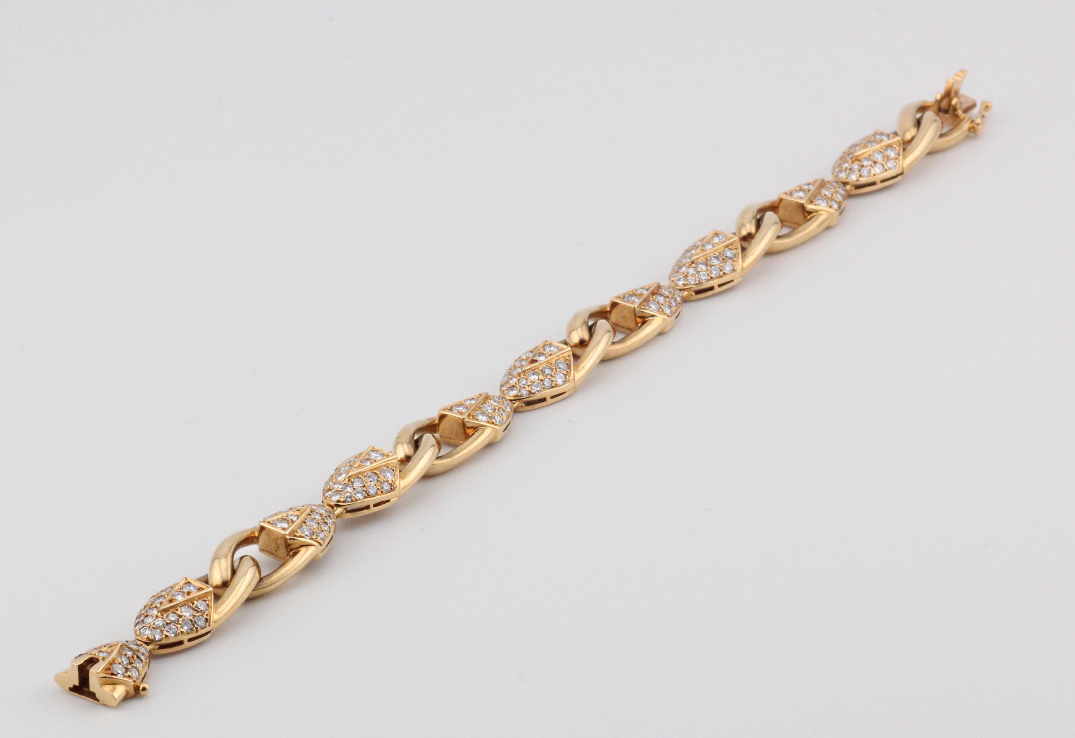 Women's Piaget Brilliant Cut Diamond 18k Yellow Gold Link Bracelet For Sale