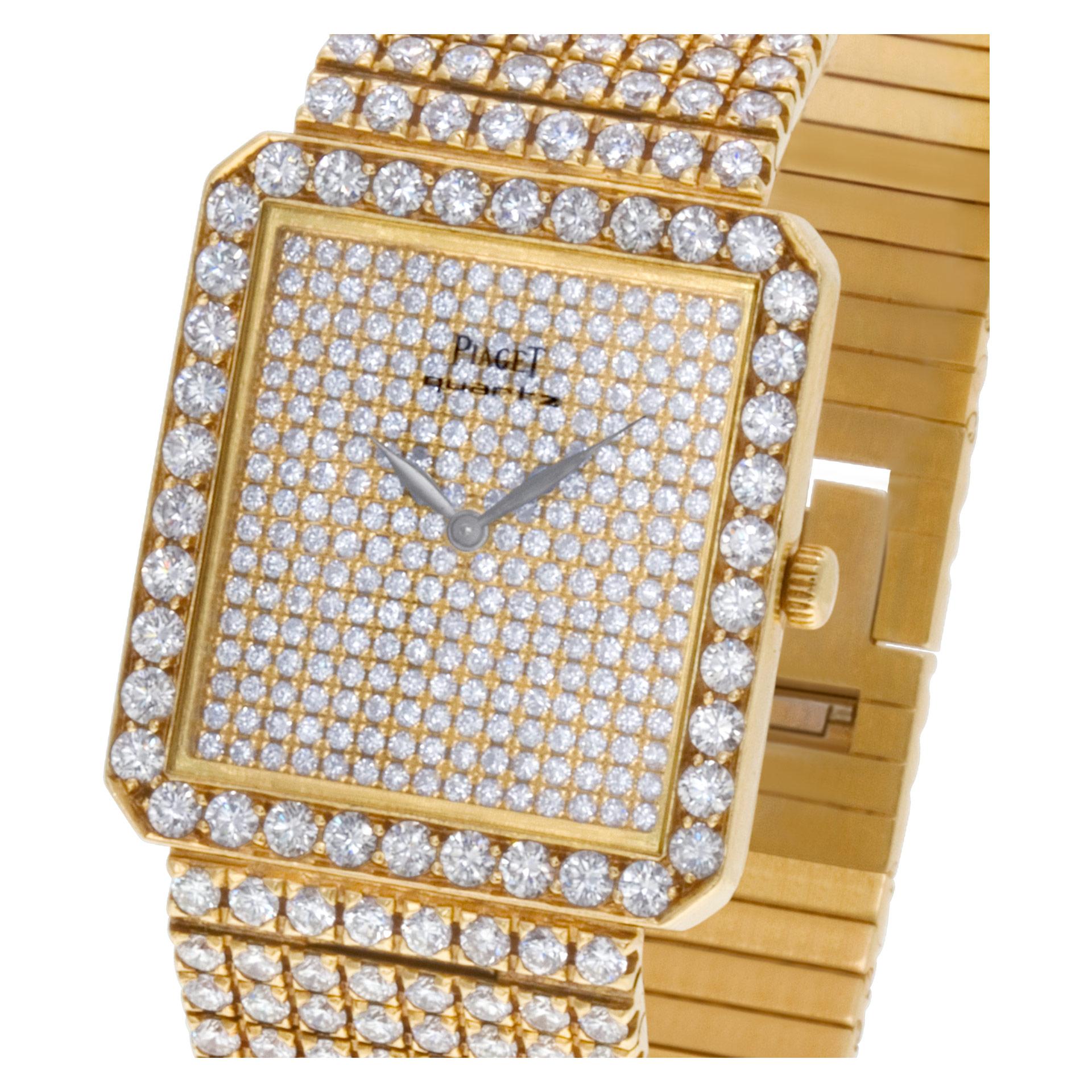 Piaget Classic 81541c626 18k mit Original Pave Diamanten Quarzuhr im Zustand „Hervorragend“ in Surfside, FL