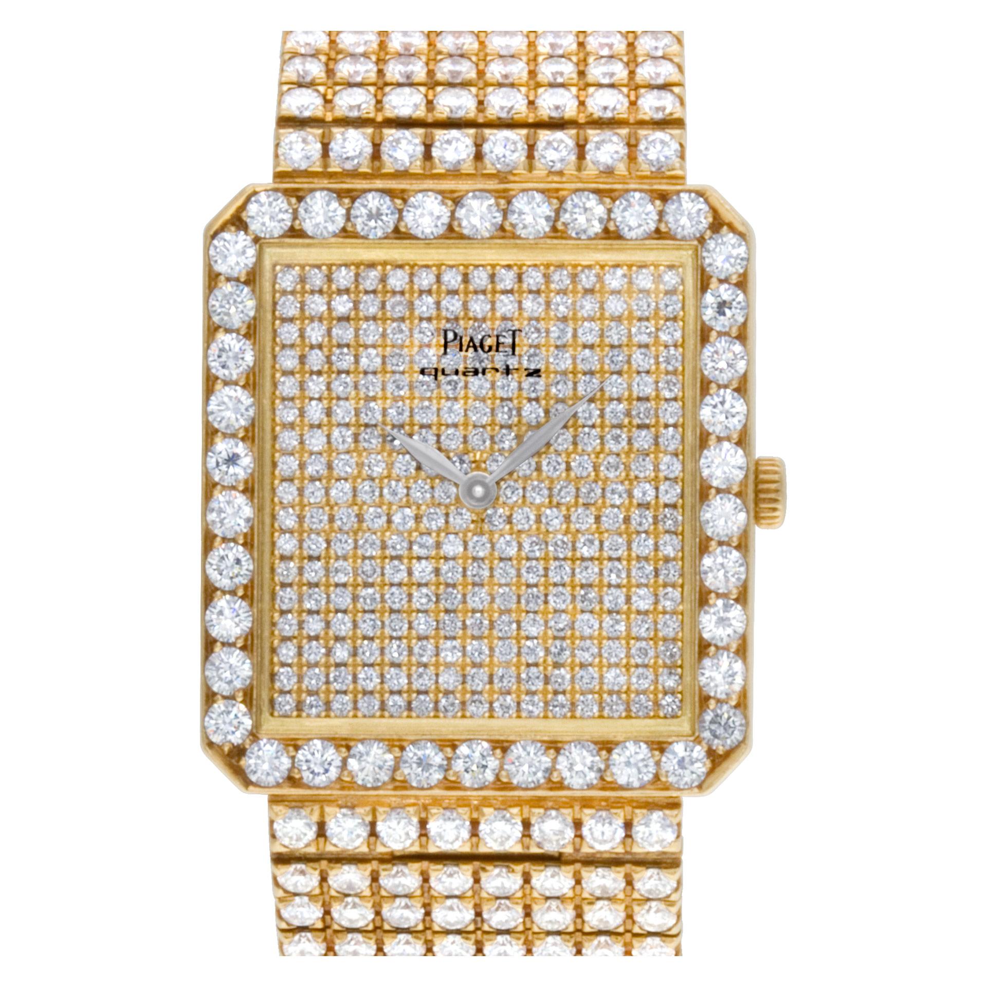 Piaget Classic 81541c626 18k with Original Pave Diamonds Quartz Watch In Excellent Condition In Surfside, FL