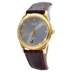 Piaget Classique 33mm 18K Gelbgold Graues Zifferblatt Automatik Ref: 24022