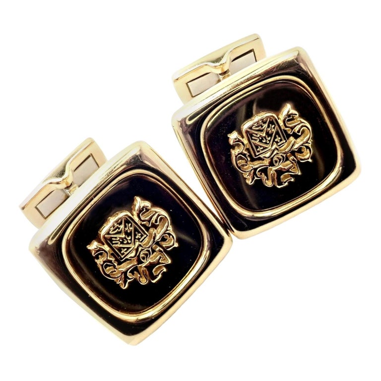 Piaget Coat of Arms Yellow Gold Cufflinks For Sale at 1stDibs