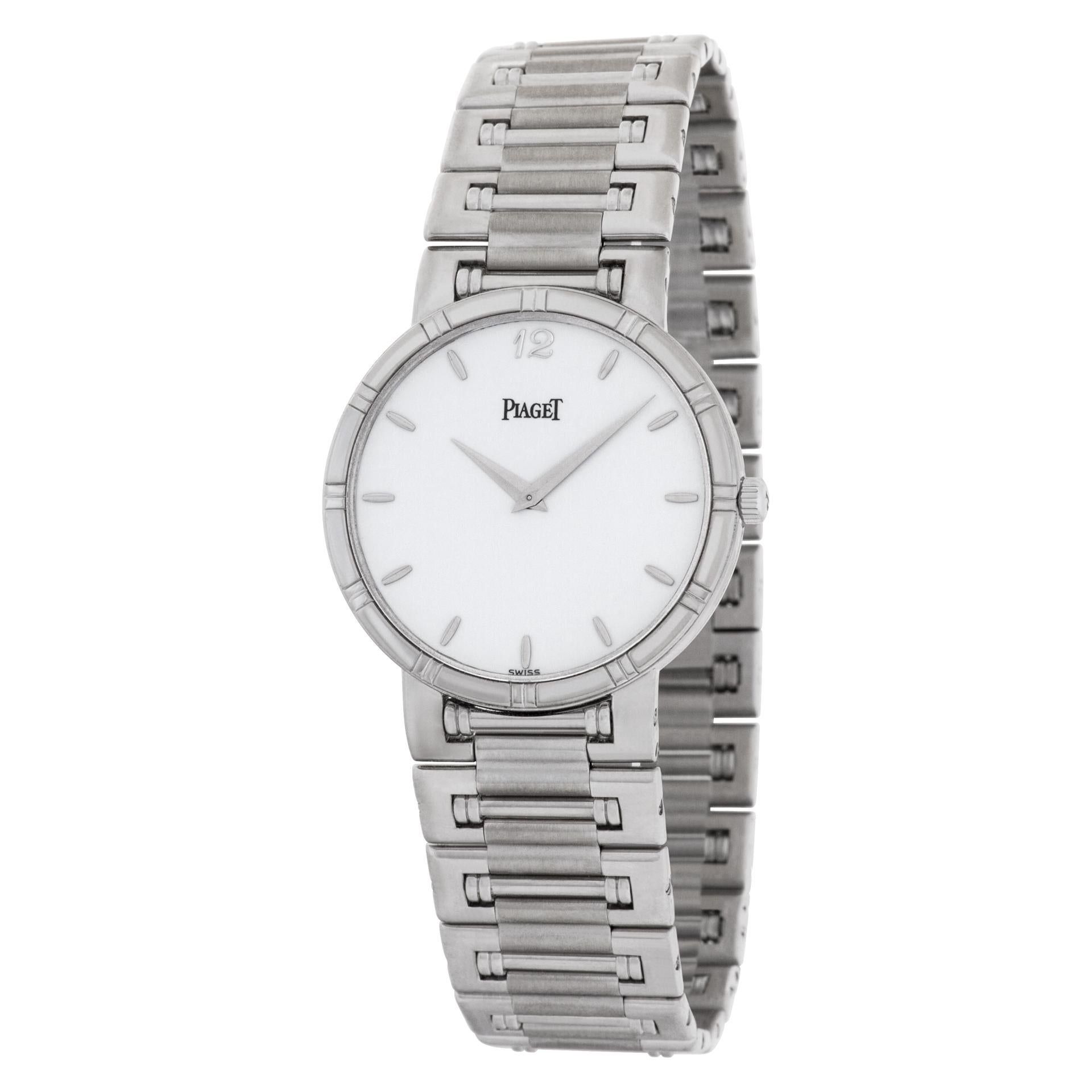 Piaget Dancer in 18k white gold. Manual. Fits 7.5 inches wrist. 31 mm case size. With papers. Ref 94023 N K 81. Circa 2000s. Fine Pre-owned Piaget Watch. Certified preowned Classic Piaget Dancer 94023NK81 watch is made out of white gold on a 18k