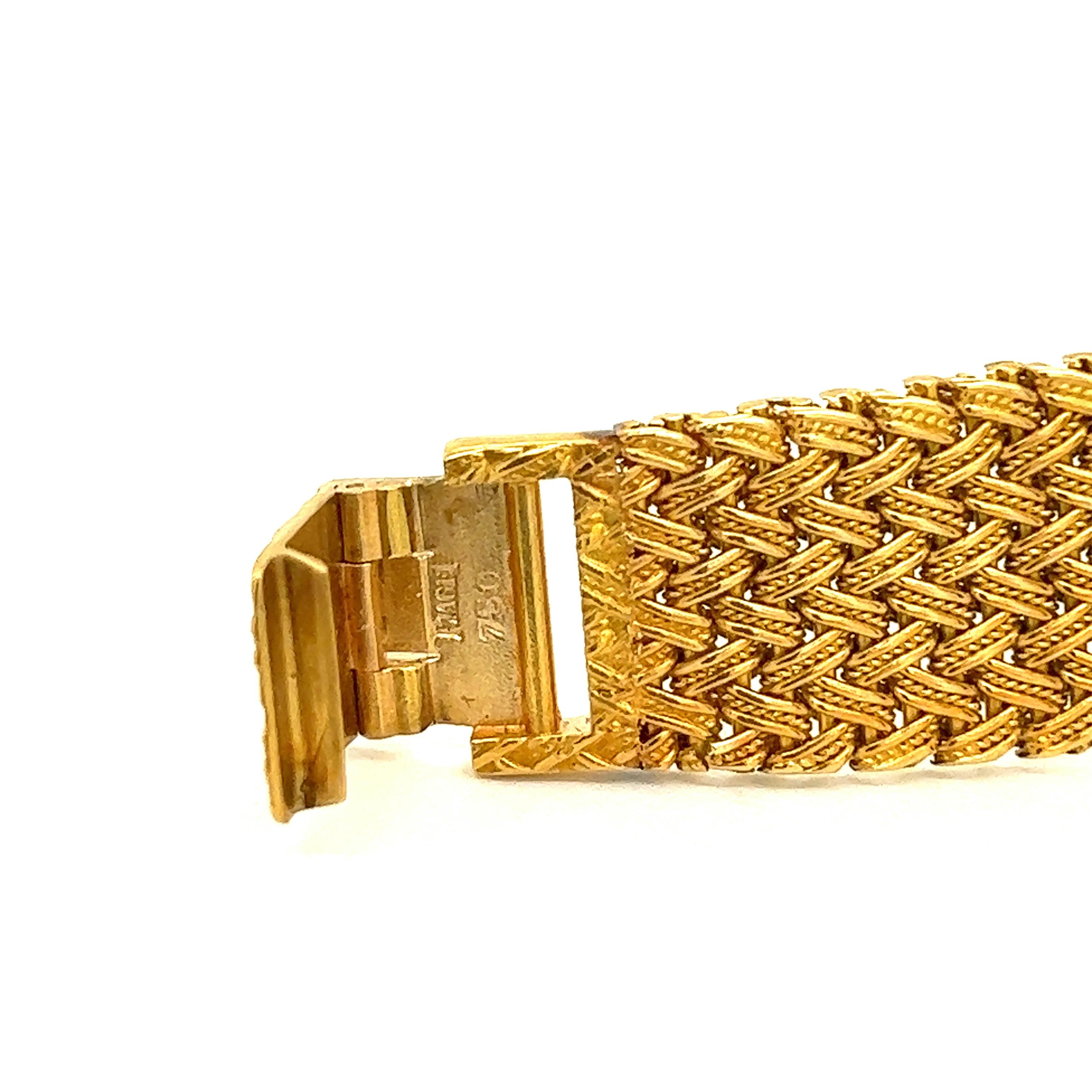 Montre-bracelet pour dame en or jaune 18k avec diamants Piaget en vente 1