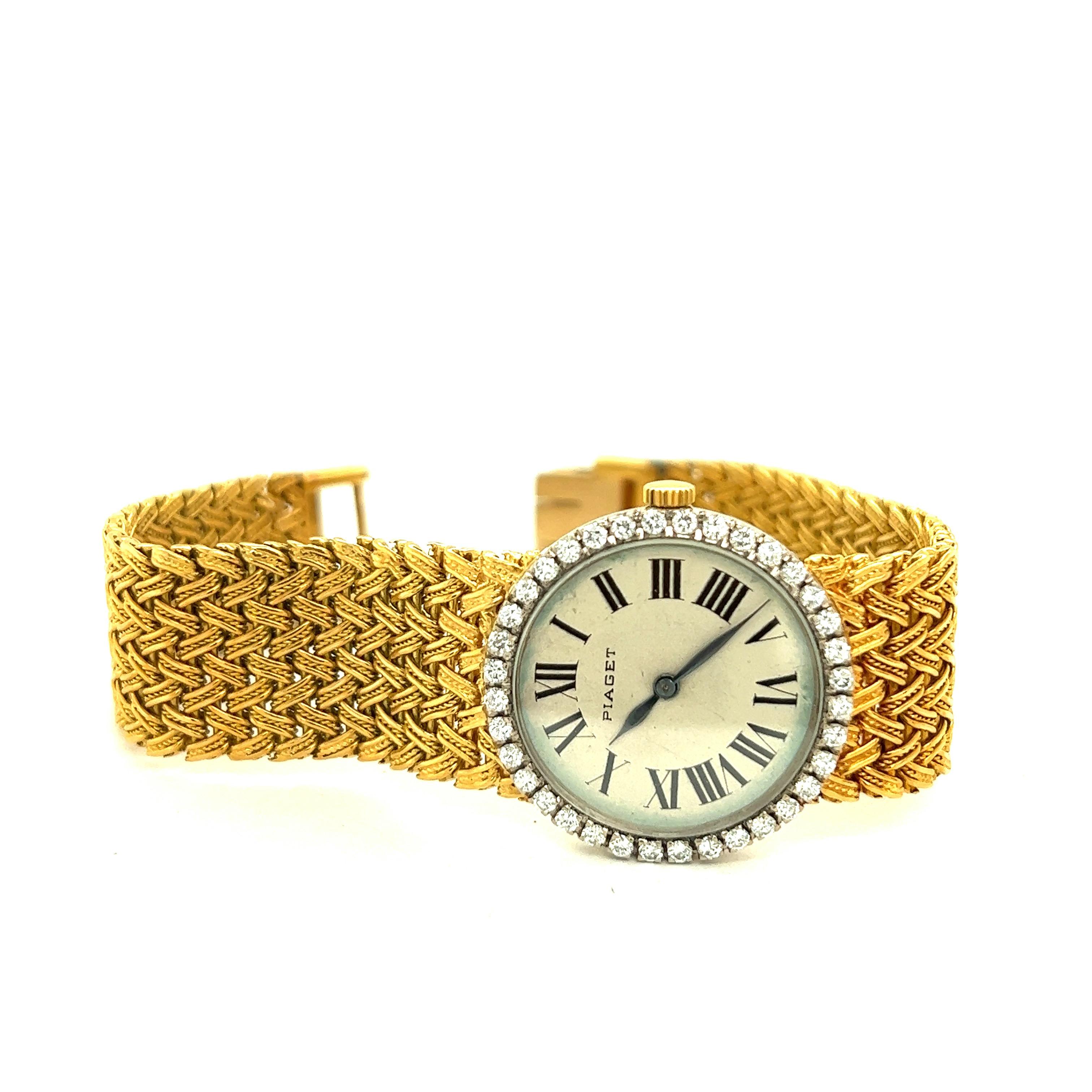 Montre-bracelet pour dame en or jaune 18k avec diamants Piaget en vente 4