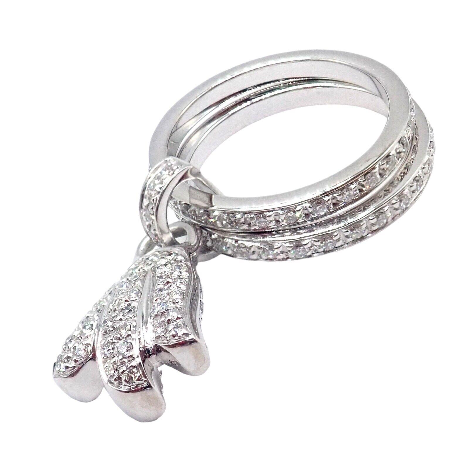 Piaget Bague à double anneau fleur en or blanc et diamants en vente