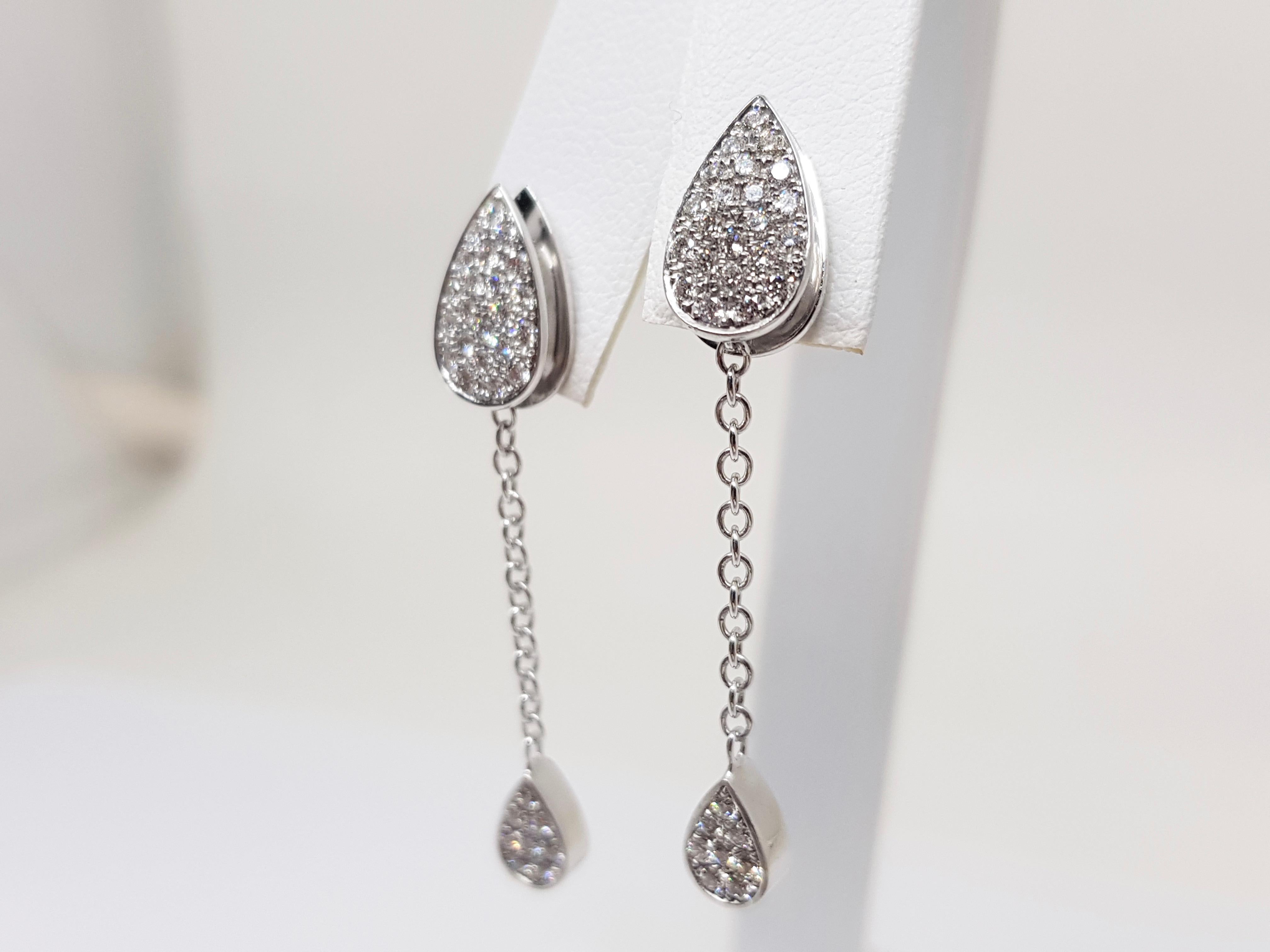Piaget Diamond Earrings In Excellent Condition In Antwerp, BE