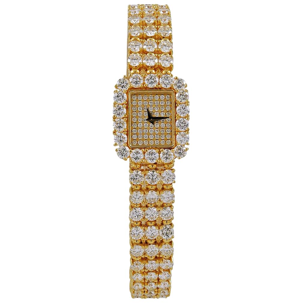 Piaget Ladies Diamond Yellow Gold Halo Bracelet Wristwatch For Sale