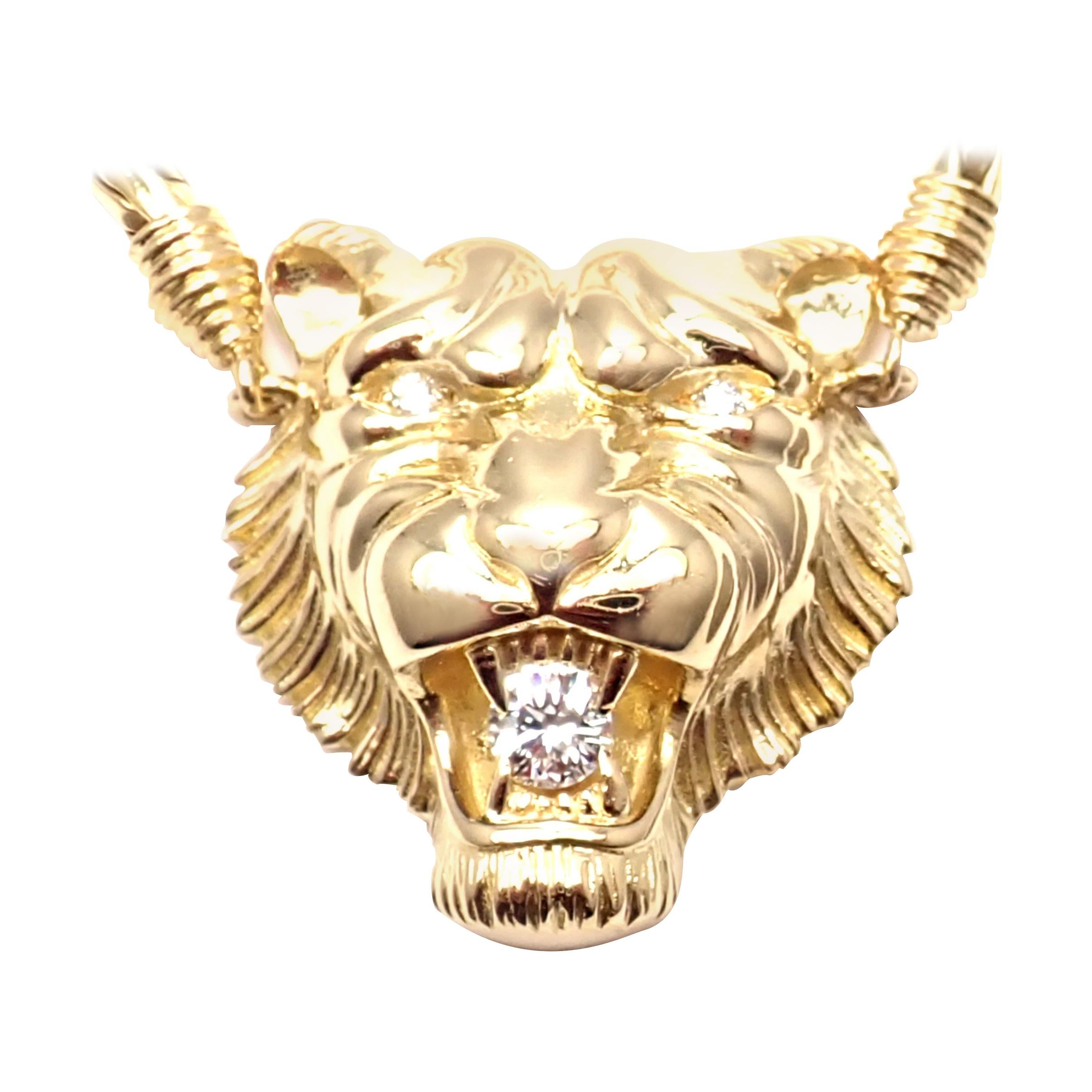Piaget Diamond Lion Pendant Link Yellow Gold Necklace