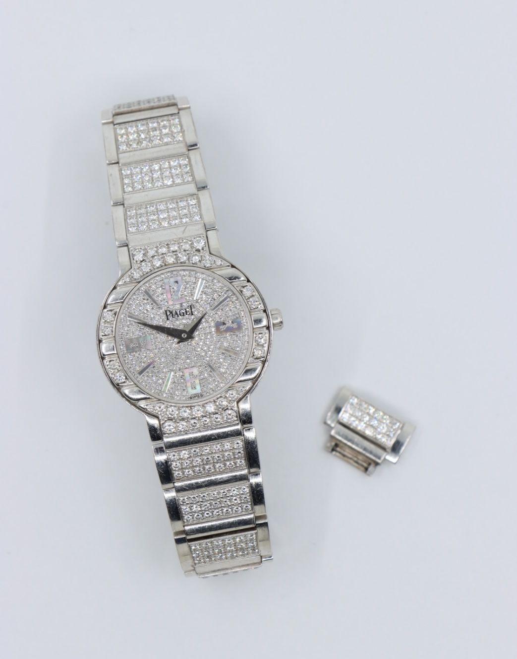 Piaget Diamond Pave 28 mm Watch For Sale 13