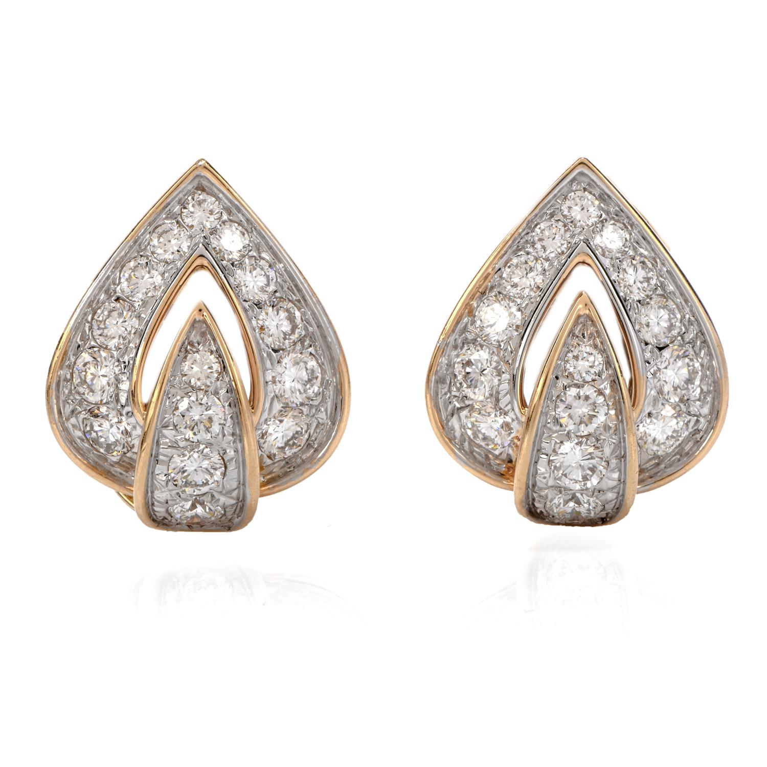  You’ll never run out of options, with these beaming PIAGET Diamond Pearl 18K White Gold Day & Night Clip-On earrings! 

These earrings have 88 bright genuine diamonds, totaling 6.10  carats, G-H color and VS clarity. 
You will be shinning across