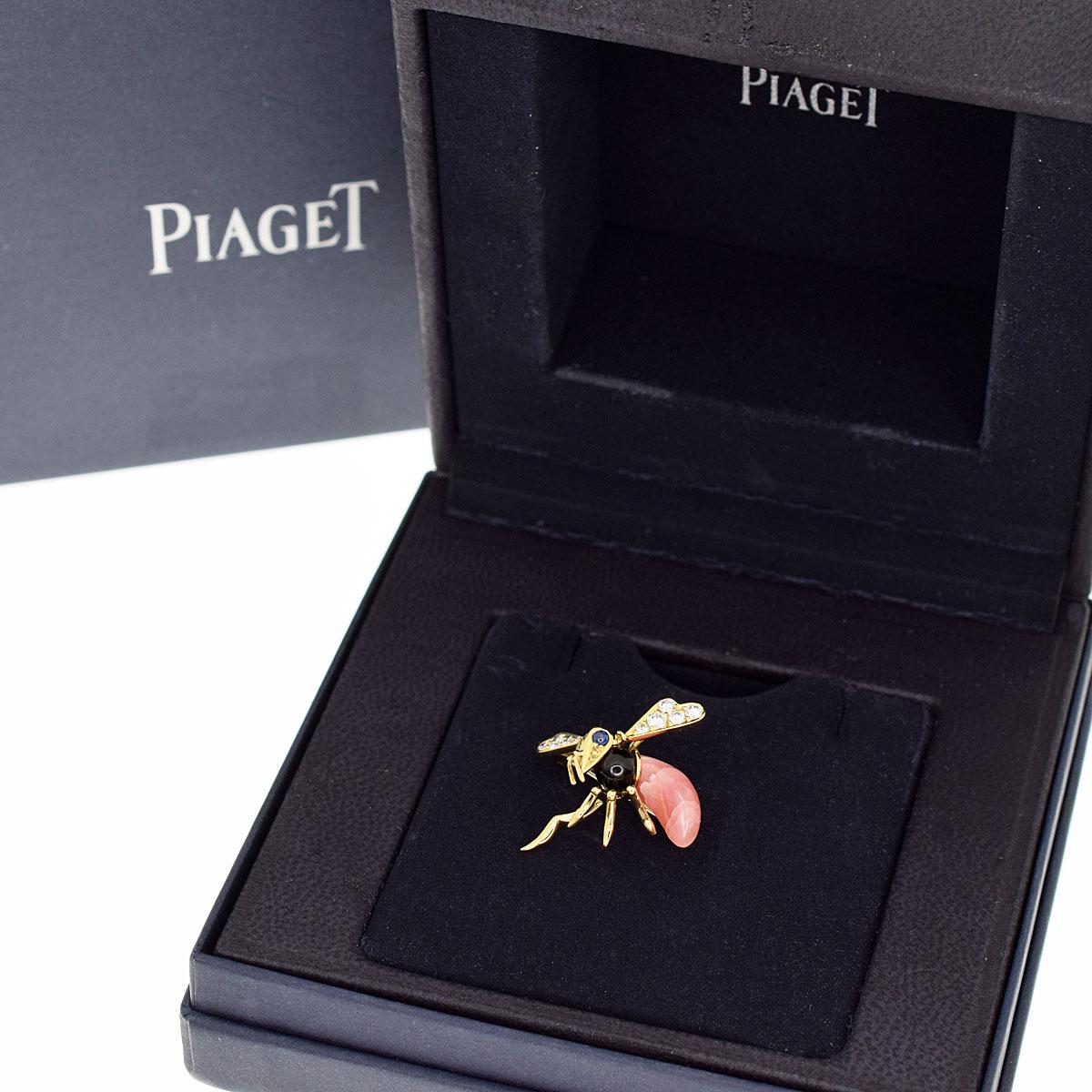 Piaget Diamond Sapphire Onyx Pink Agate 18 Karat Yellow Gold Flying Bee Brooch For Sale 4