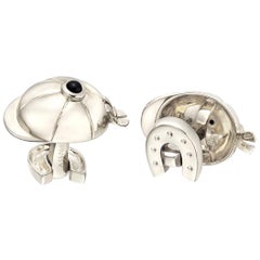 Vintage Piaget, Estate 18 Karat White Gold Riding Hat and Horseshoe Cufflinks