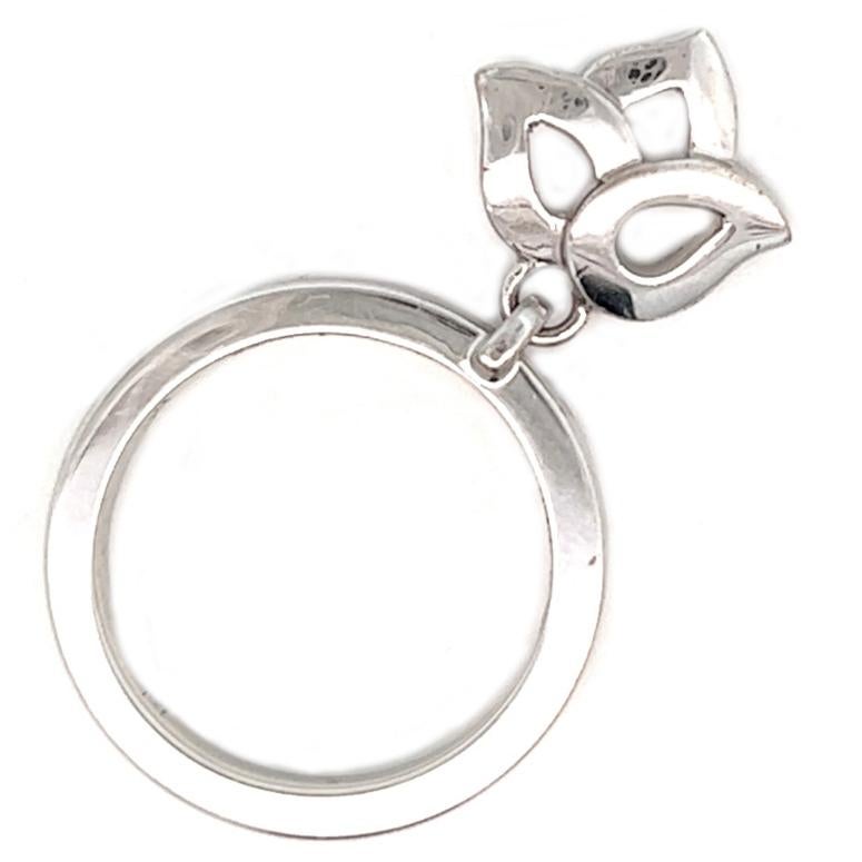 Piaget Ring mit Blumenanhänger aus 18 Karat Weißgold mit Diamant 1