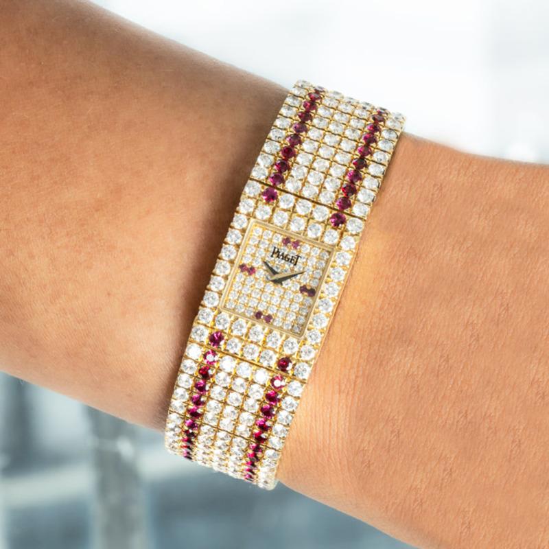 Piaget Montre-bracelet à quartz sertie de diamants et de rubis en vente 6