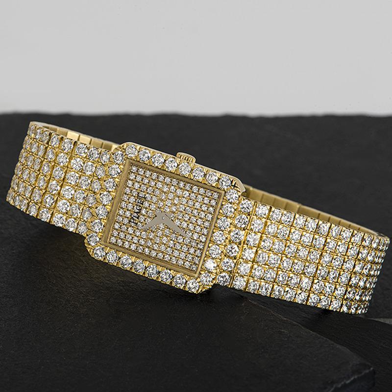 Piaget Montre habillée entièrement ornée de perles en or jaune 18 carats avec cadran en diamants pavés pour femmes en vente 3