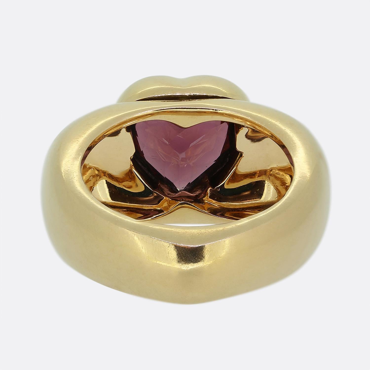 Piaget Garnet Heart Ring In Good Condition For Sale In London, GB