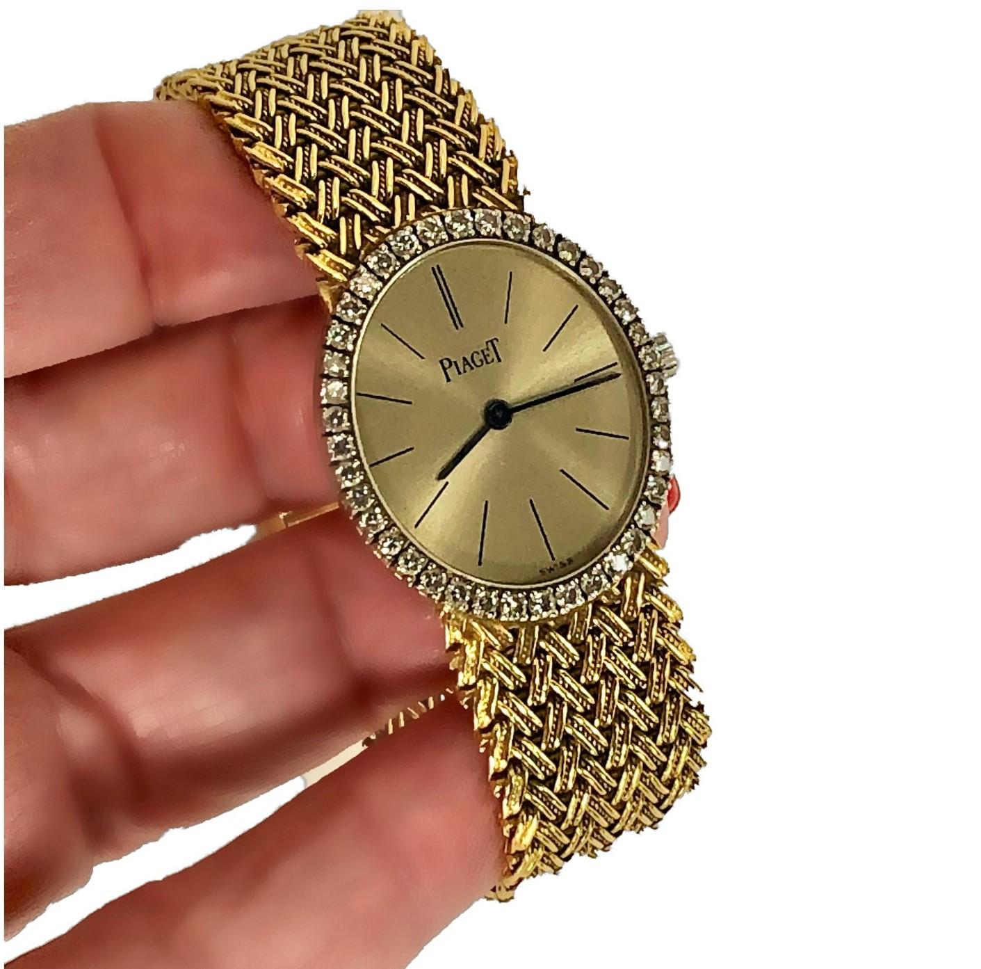Piaget Ladies Classic Vertical Oval Yellow Gold Watch with Diamond Bezel 3