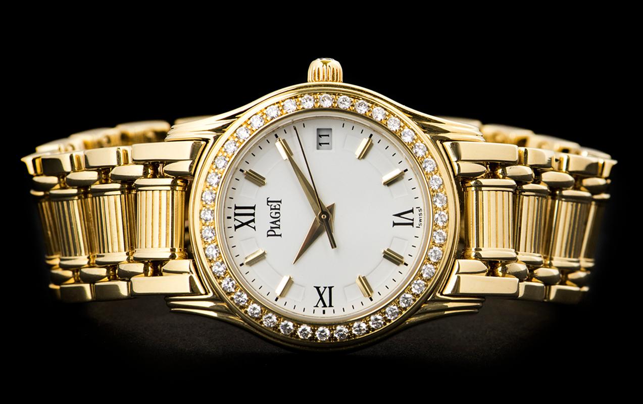 Women's or Men's Piaget Ladies Yellow Gold Diamond Set White Dial Polo Quartz Wristwatch