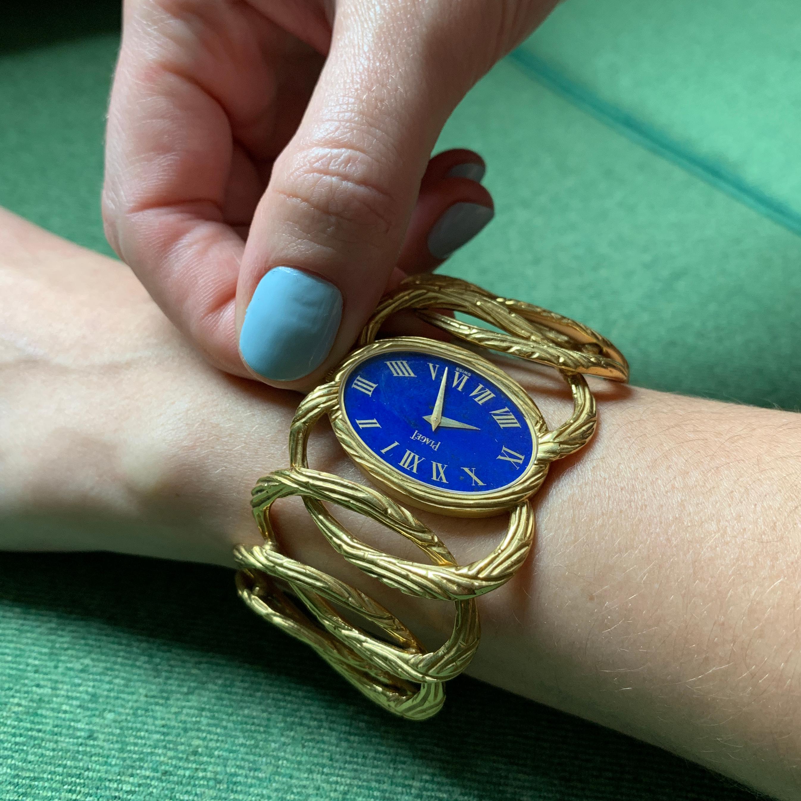 Oval Cut Piaget Ladies Yellow Gold Lapis Lazuli Oval Link Bracelet Wristwatch