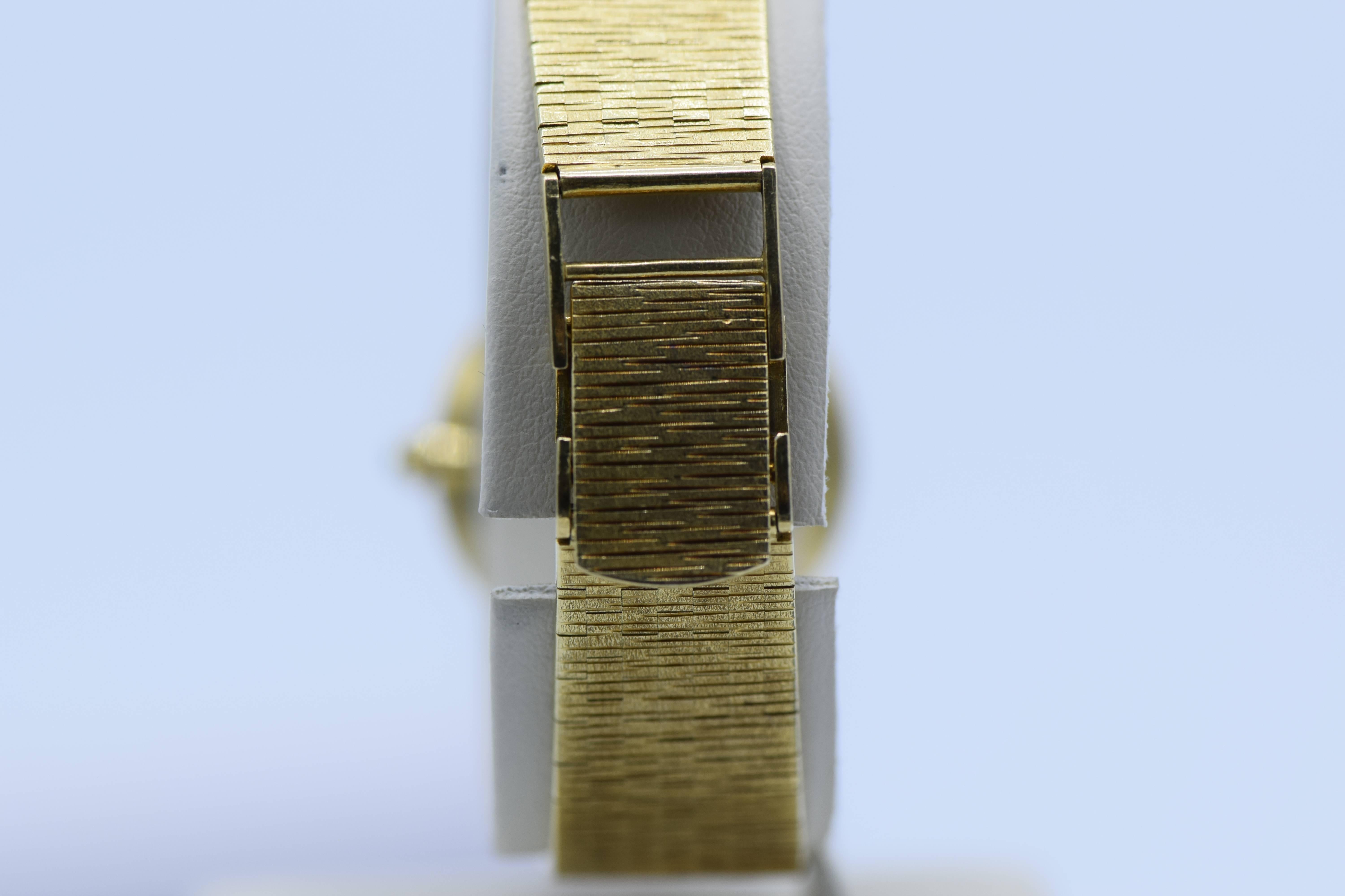 Gelbgold Malachit-Zifferblatt Vintage-Armbanduhr von Chopard im Zustand „Hervorragend“ im Angebot in New York, NY