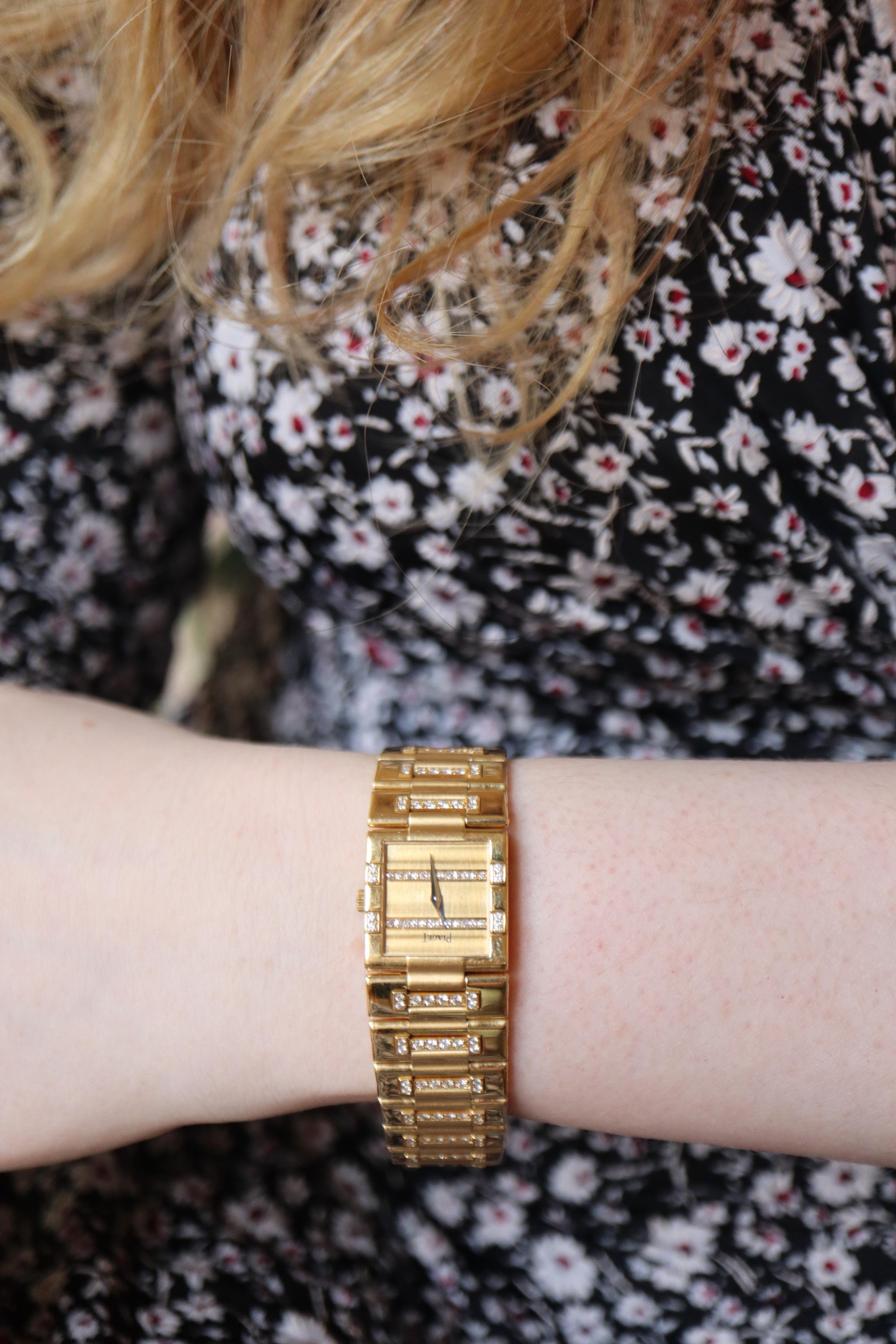 Taglio brillante Orologio da polso da donna Piaget in oro 18 carati con pavé di diamanti in vendita