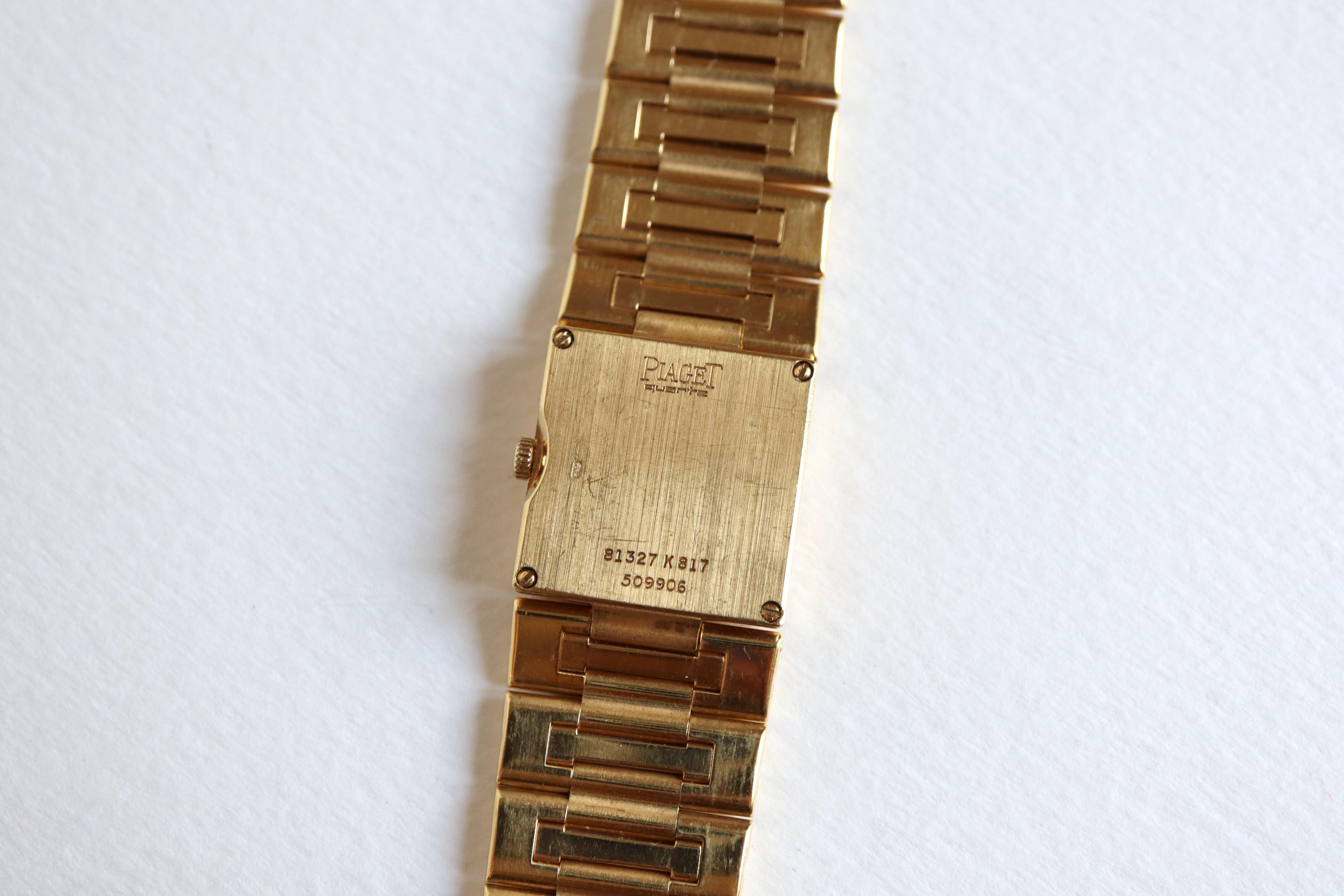 PIAGET Montre-bracelet pour femme en or 18 carats pavé de diamants en vente 2