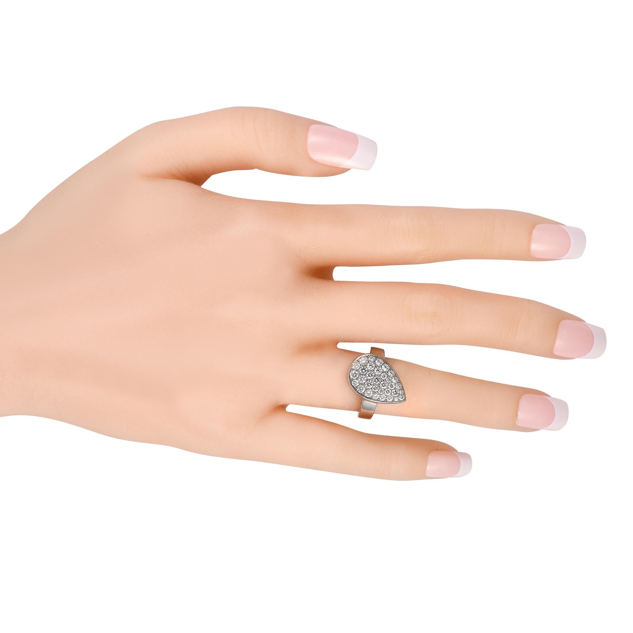 Round Cut Piaget Magic Garden 18K White Gold 1.03ct Diamond Pear Ring