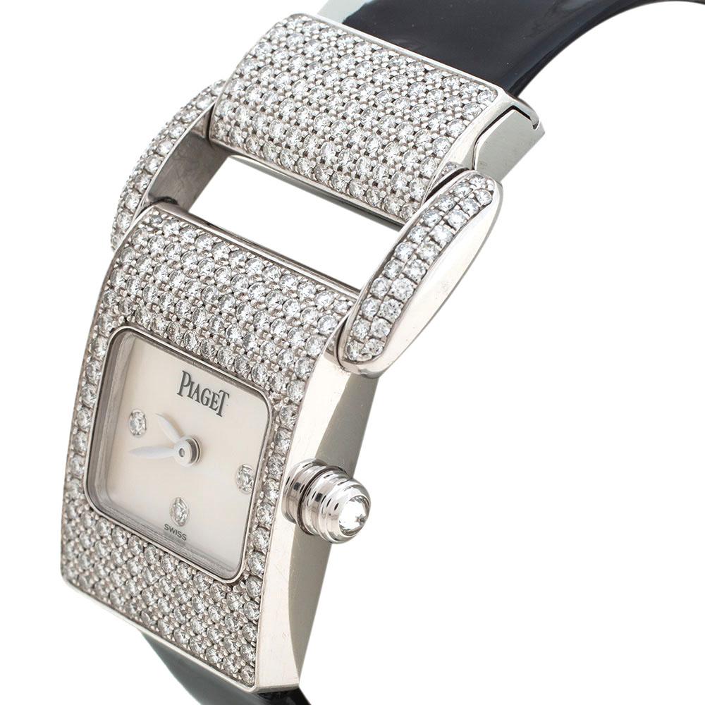 Contemporary Piaget Mother of Pearl 18K White Gold Diamond Women's Wristwatch 17MM