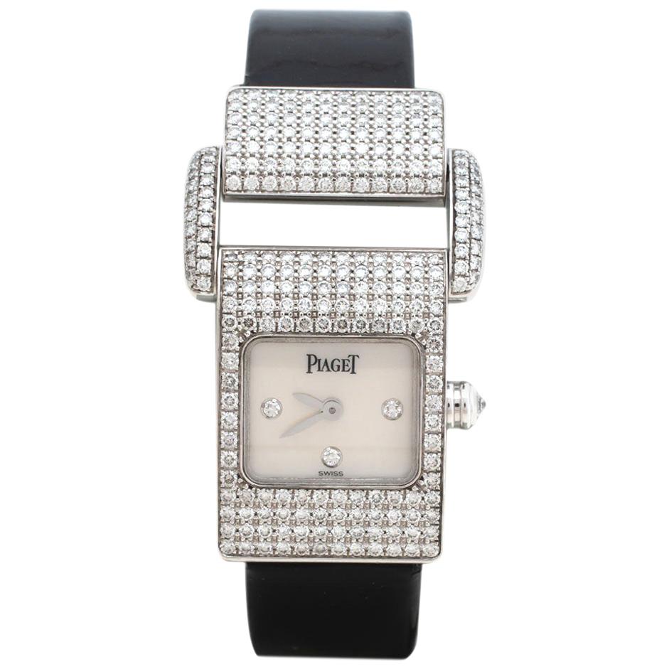 Piaget Mother of Pearl 18K White Gold Diamond Women's Wristwatch 17MM