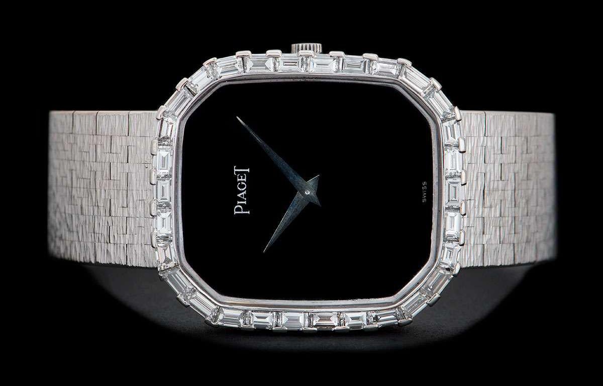 Piaget Cadran octogonal vintage en or blanc 18 carats avec cadran en onyx pour hommes Excellent état à London, GB