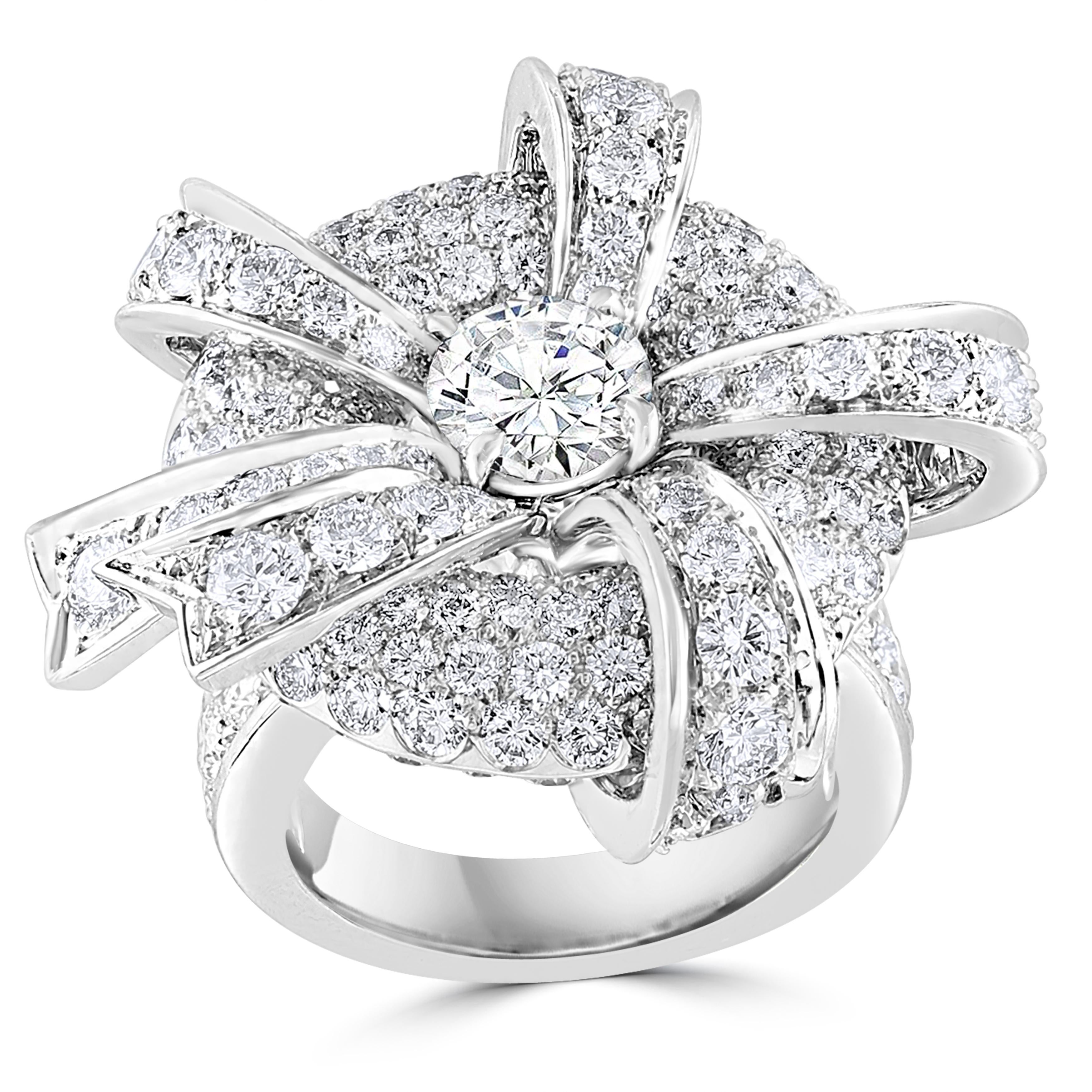 Piaget Paris Diamant- und Sdseeperlen-Suite-Halskette, Ohrring-Uhr & Ring 18K Damen im Angebot