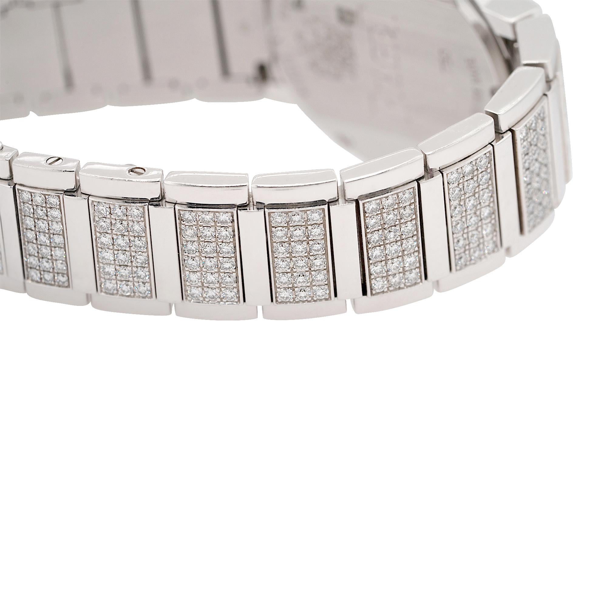 PiageT Polo Montre pour femme en or 18 carats pavé de diamants en vente 1