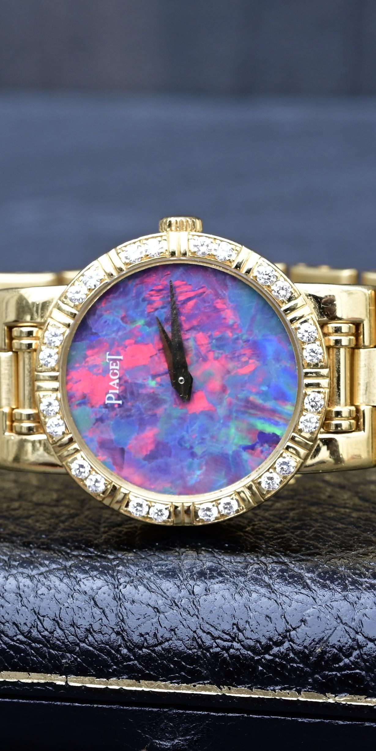 Piaget Polo 80564 K81 Ladies Quartz Watch in 18K Gold with Opal Dial 7