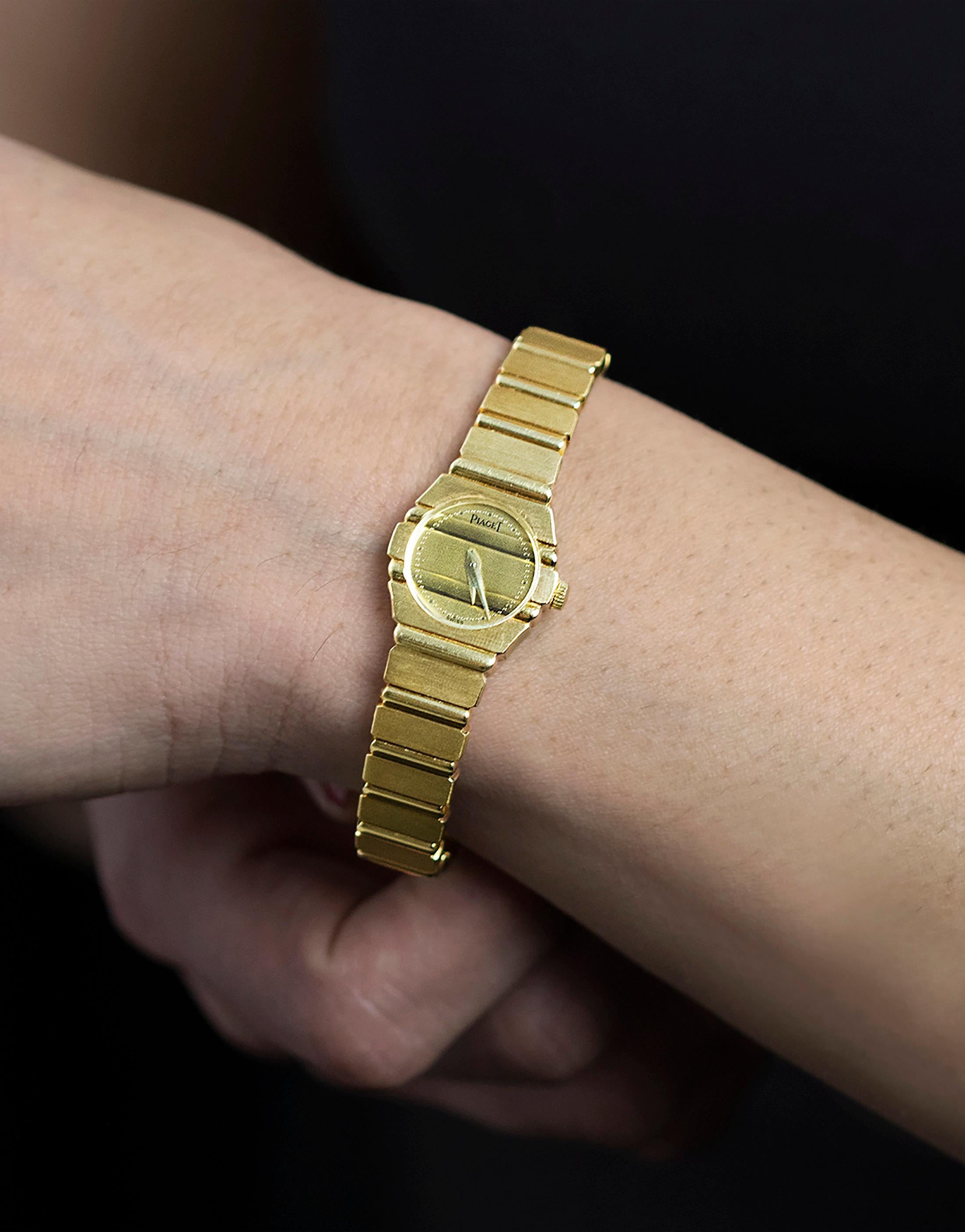 Piaget Polo 841 C701 18K Yellow Gold Ladies Watch In Good Condition For Sale In New York, NY