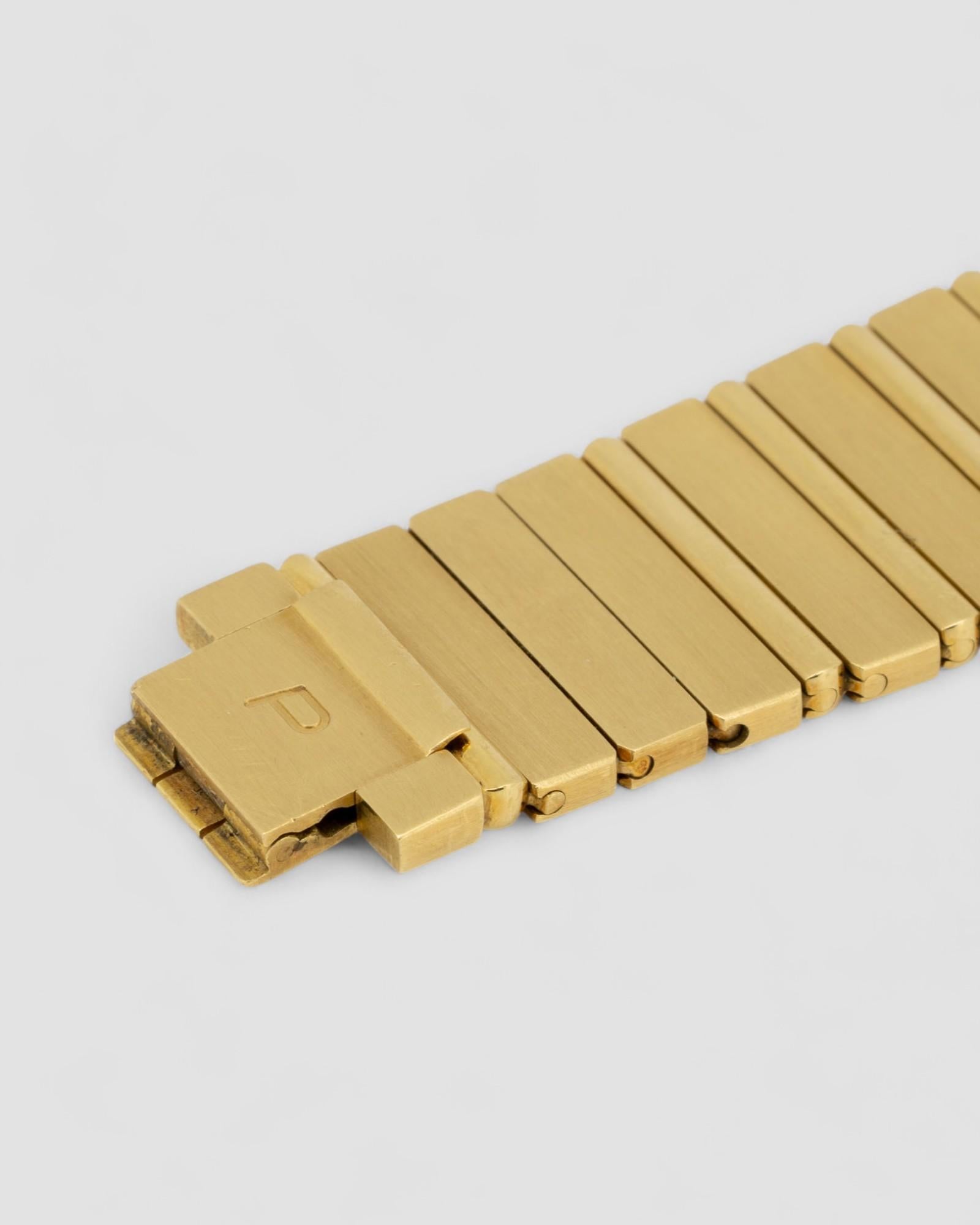 Piaget Polo Date 31131 Quadrante Champagne 18k YG anni '90 in vendita 7
