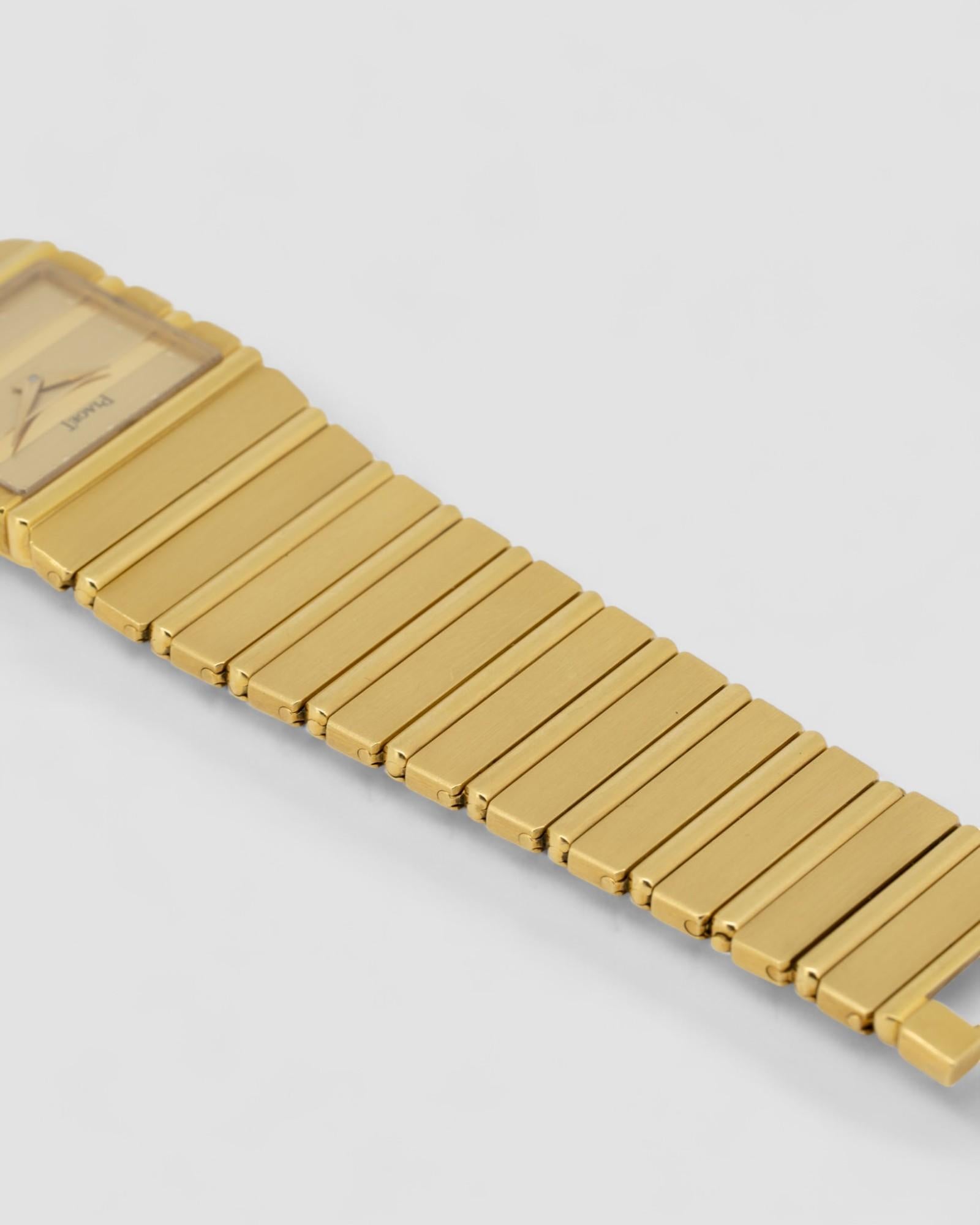 Piaget Polo Date 31131 Quadrante Champagne 18k YG anni '90 in vendita 8