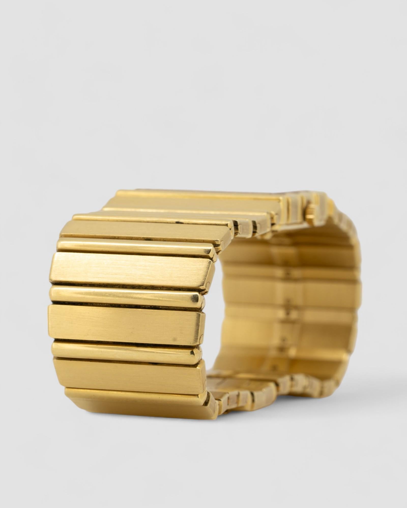 Piaget Polo Date 31131 Quadrante Champagne 18k YG anni '90 in vendita 15