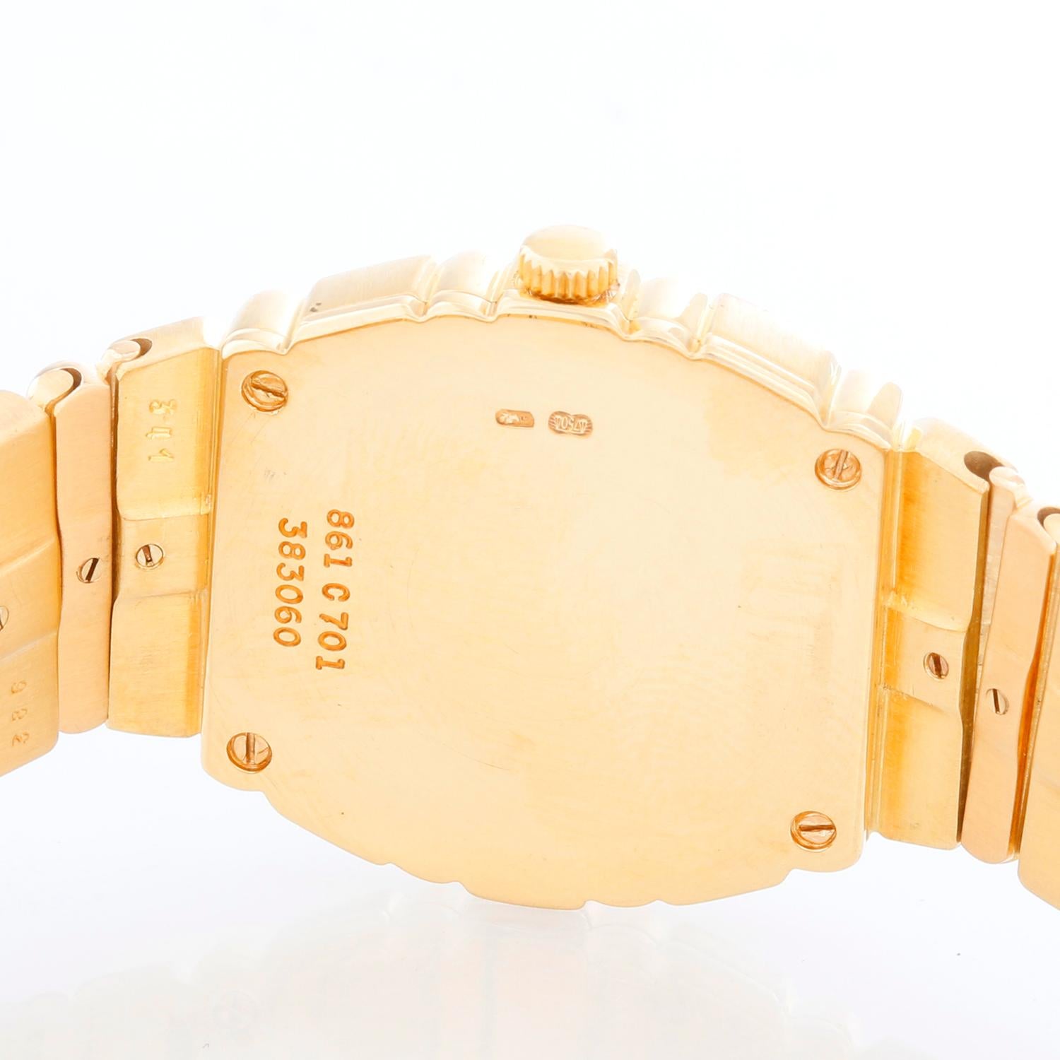 Piaget Polo Ladies Yellow Gold - Quartz. 18K Yellow gold ( 23 mm ). Gold dial. 18K Yellow Gold Bracelet;  Will fit a 7 inch wrist. Pre-owned with custom box.
