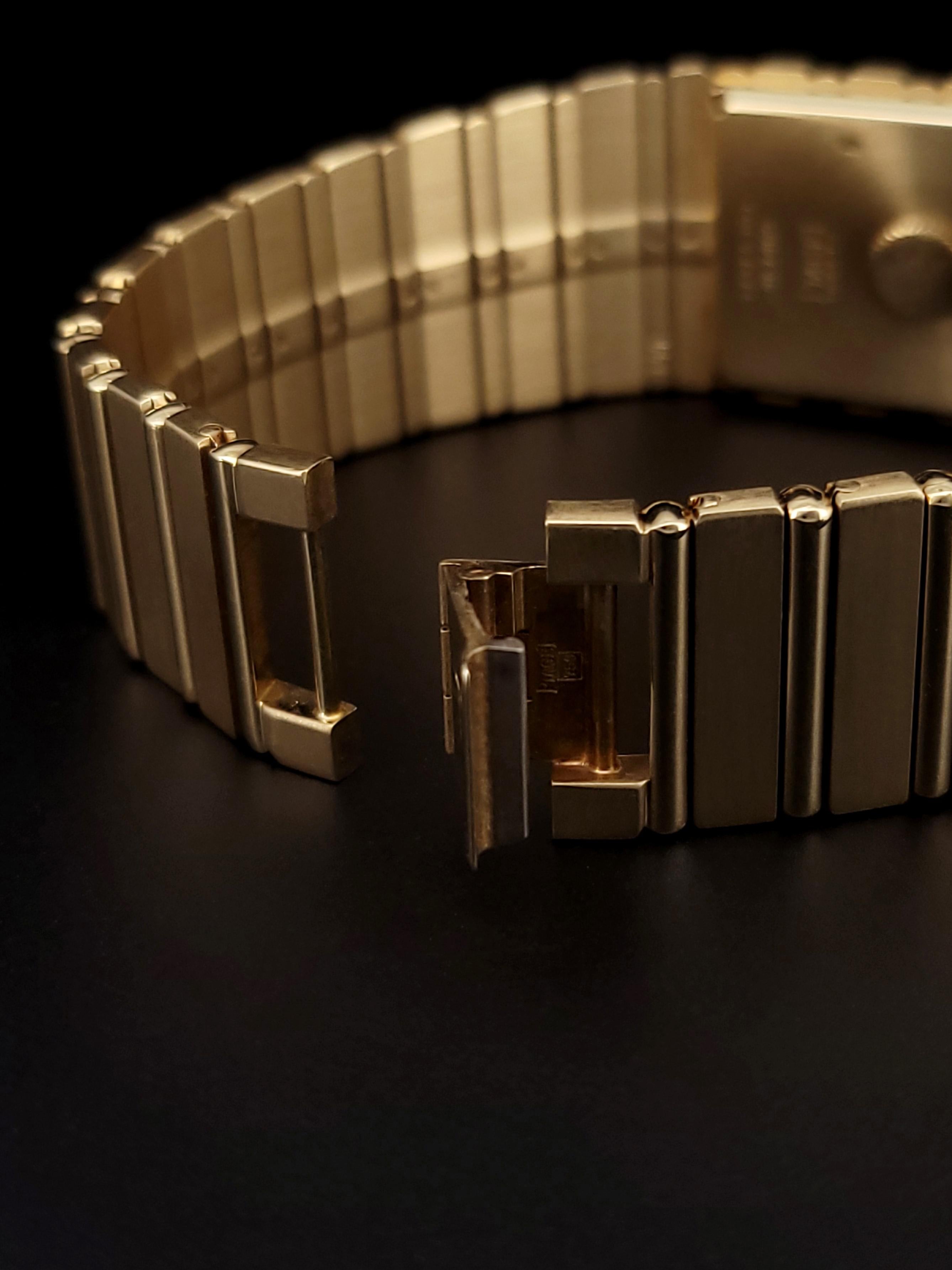 Piaget Polo Square 18k Yellow Gold Watch 7131 C701 For Sale 3