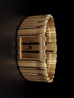 Piaget Polo Quadratische Uhr aus 18 Karat Gelbgold 7131 C701