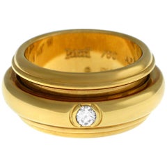 Piaget Possession 18 Karat Yellow Gold 21 Grams Diamond Rotating Ring