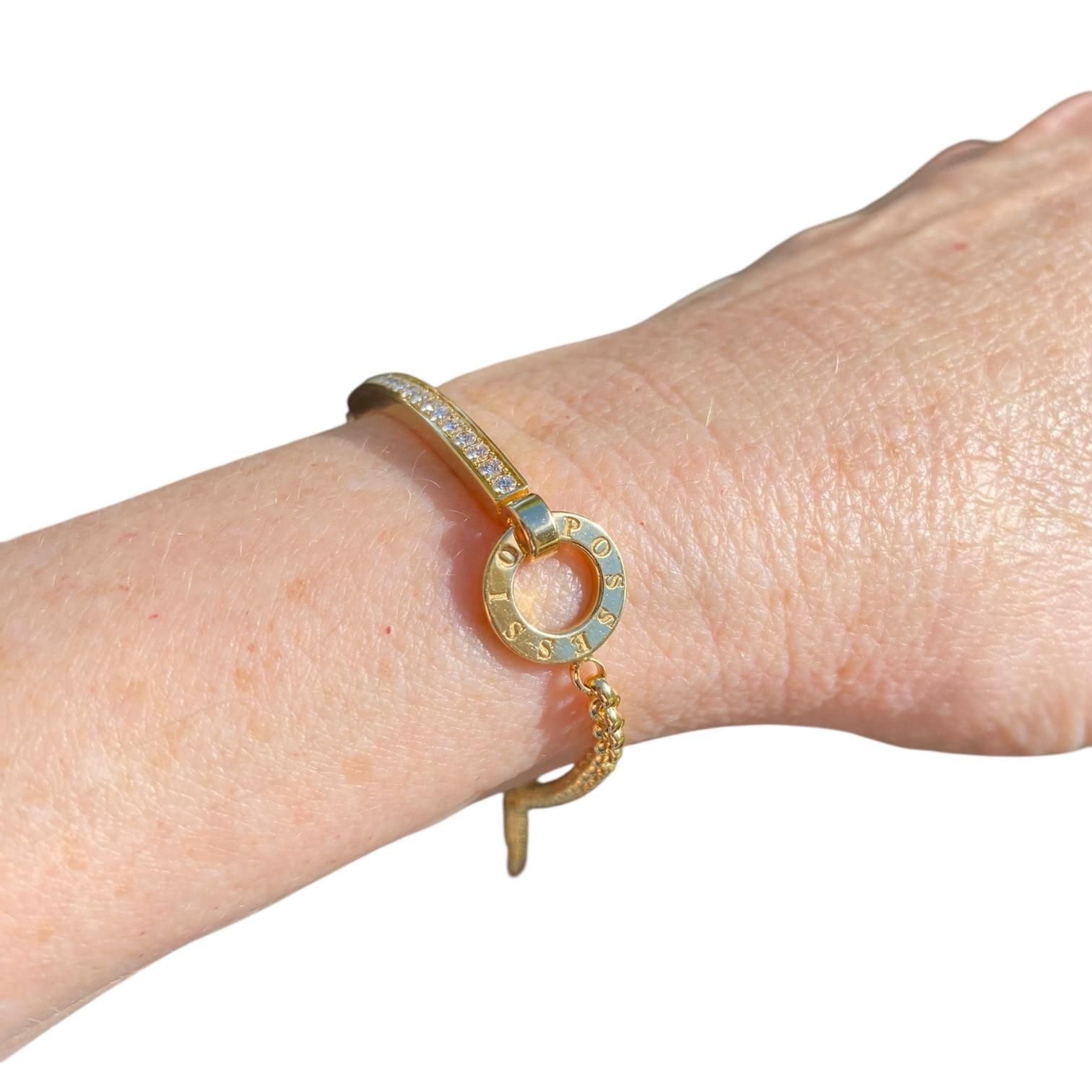 Contemporain Bracelet en or jaune 18K avec diamants Piaget Possession en vente