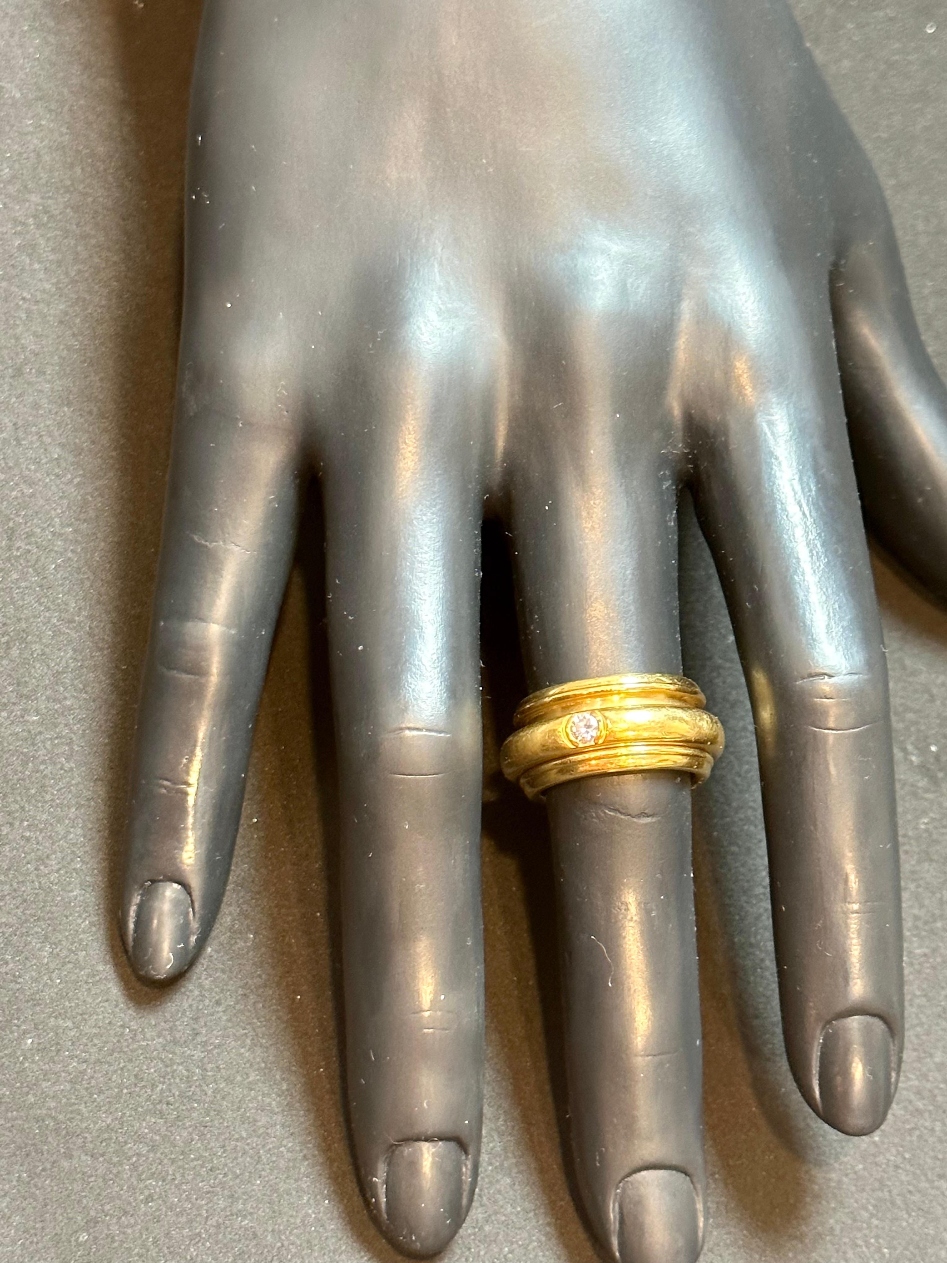 Piaget Possession Collection 3 Diamond Large Band Ring, 18 Karat Yellow Gold  5