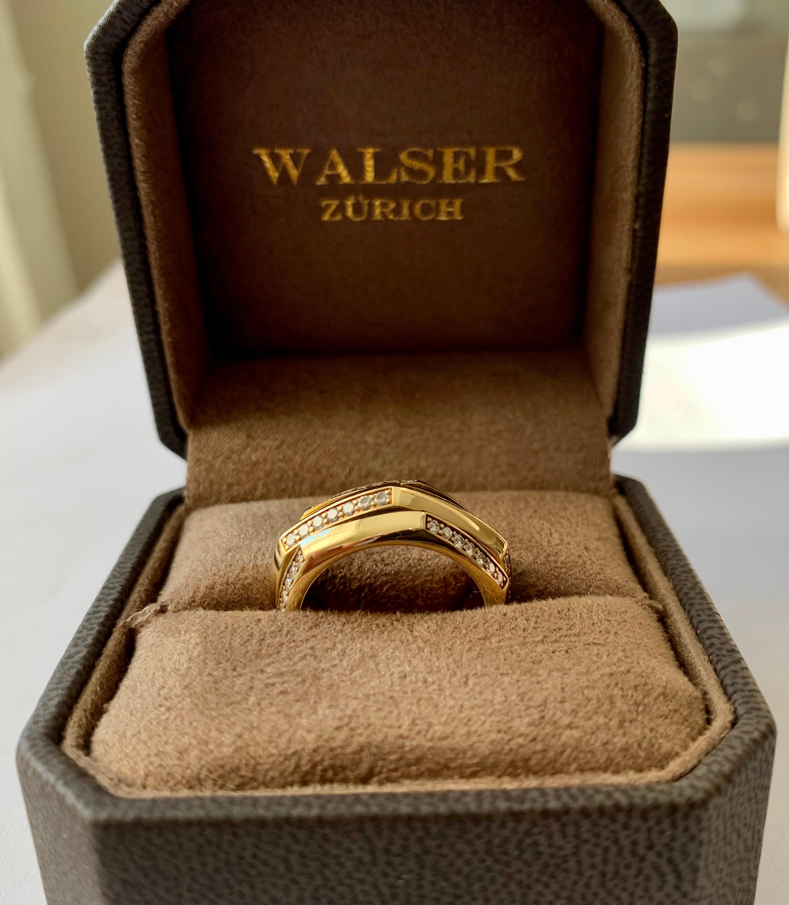 Contemporary Piaget Possession Diamond and 18 Karat Yellow Gold Ring