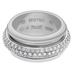 Piaget, bague et anneau d'éternité Possession en or blanc 18 carats avec diamants, 2 carats poids total