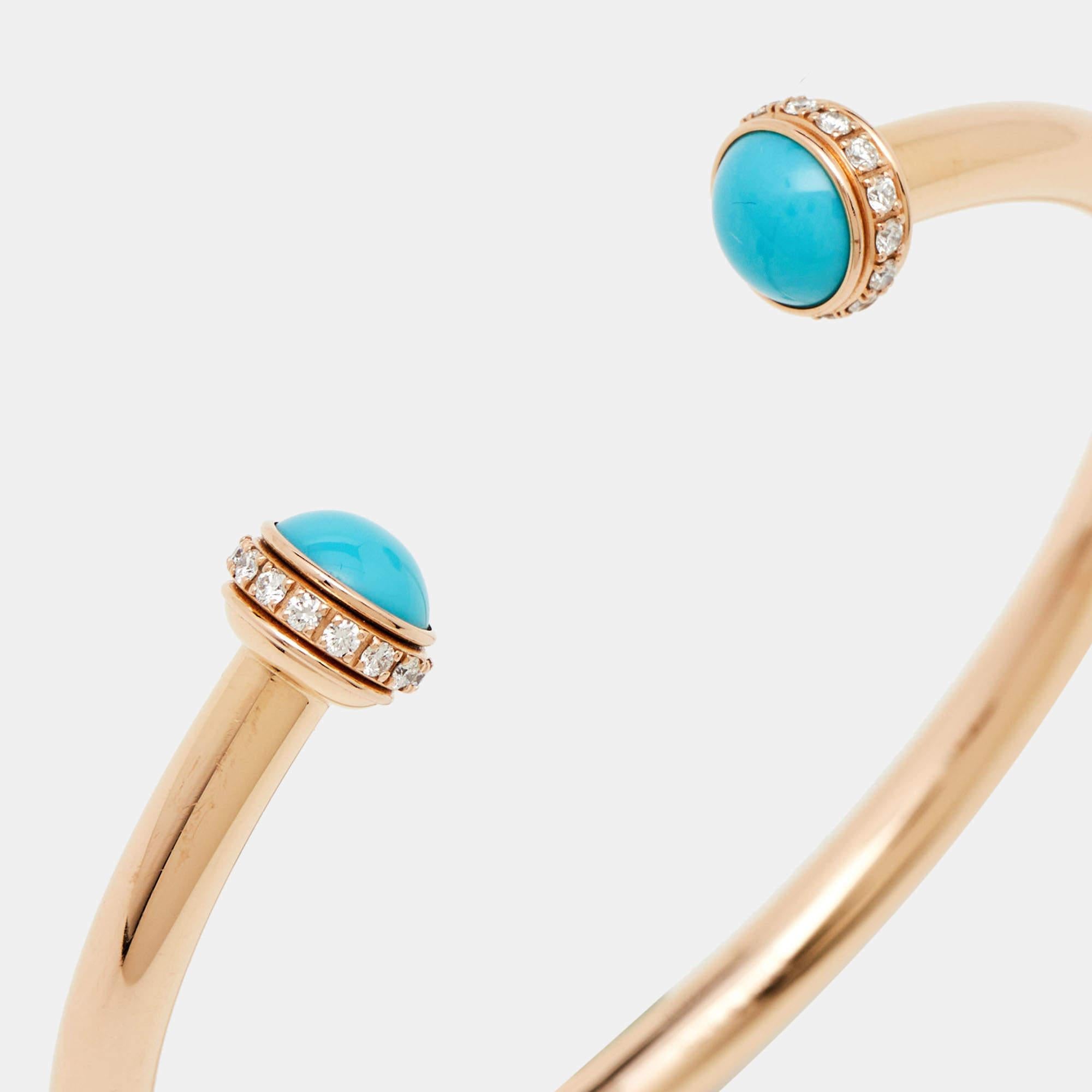 Montrez votre amour pour l'art et les accessoires de luxe avec ce superbe bracelet manchette ouvert de Piaget, réalisé en or rose 18 carats. L'une des collections les plus populaires de Piaget est Possession, qui se caractérise par des anneaux
