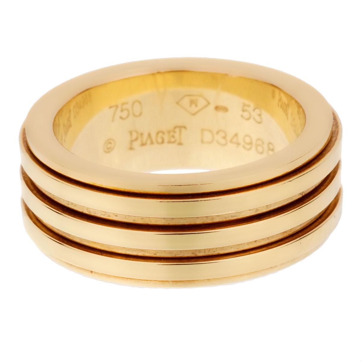 A chic Piaget Possession ring crafted in 18k yellow gold, the band style ring features 3 inner rings which spin. The ring measures a size 6 1/2

Sku: 1920