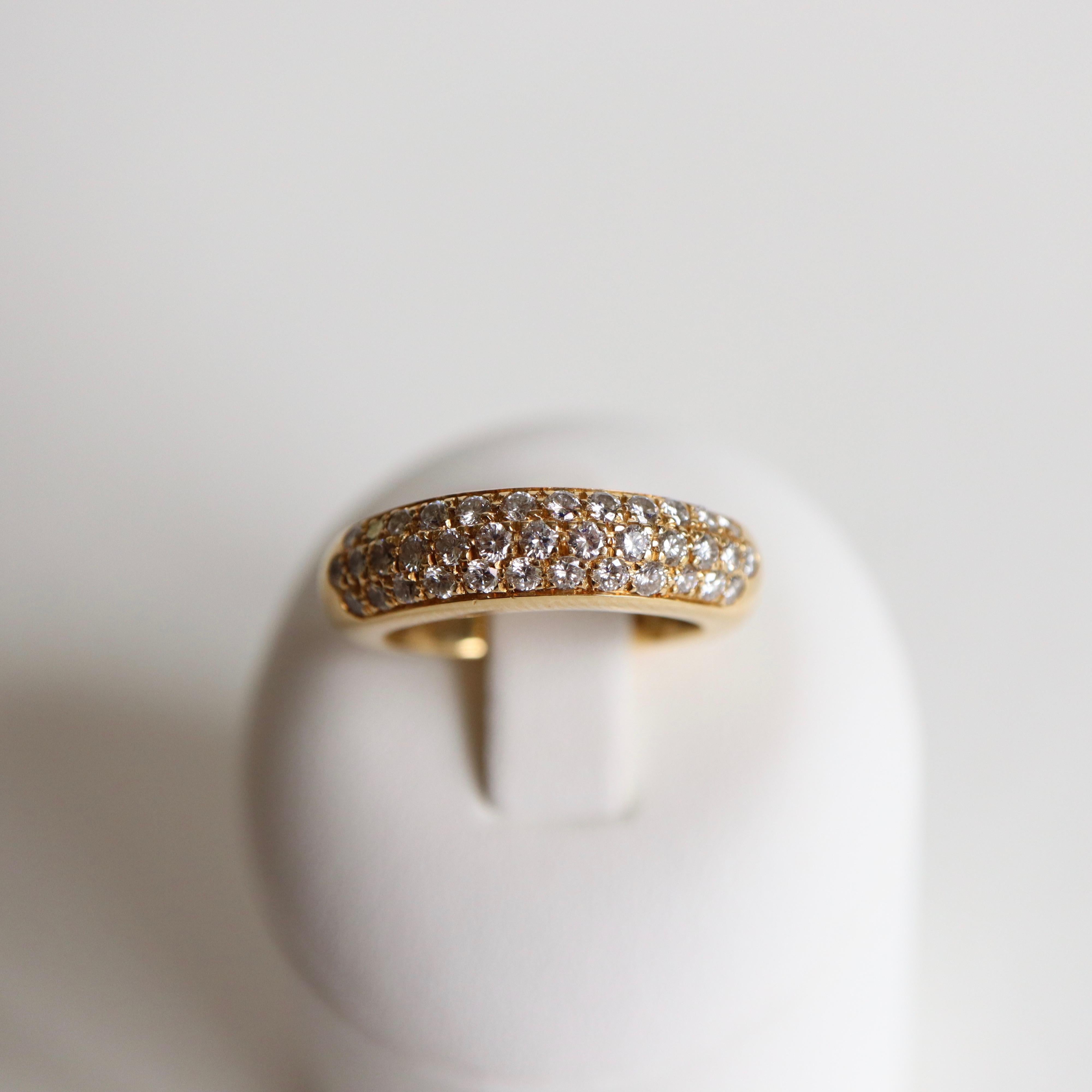 Piaget Ring in 18 Carat Yellow Gold Composed of Two Rings with 36 Diamonds Each For Sale 3