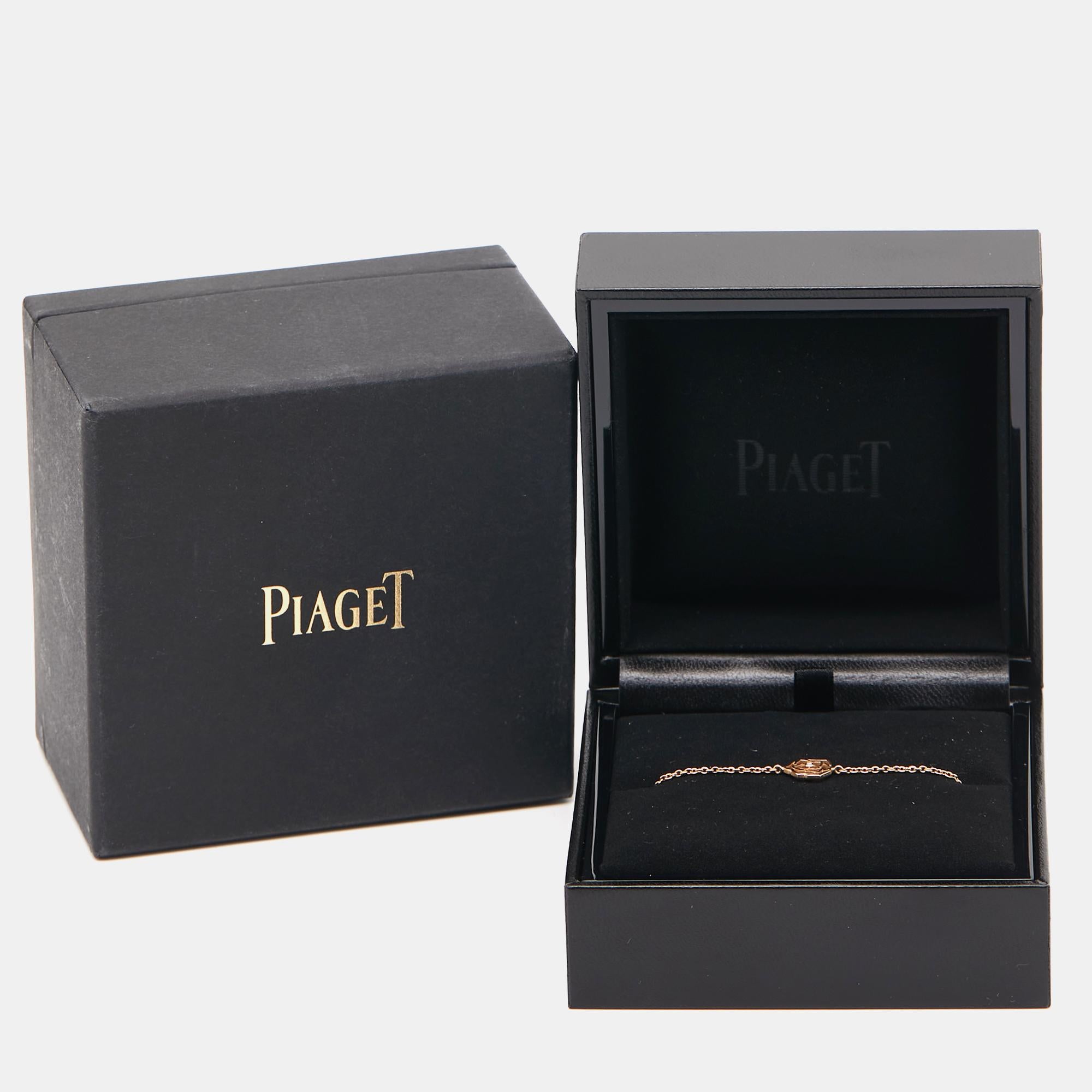 Piaget's Rose collection celebrates the beauty and essence of a rose for it is indeed the most romantic of nature's flowers. This exquisite bracelet successfully transfers that essence into 18K rose gold. A blooming rose with its petals skillfully